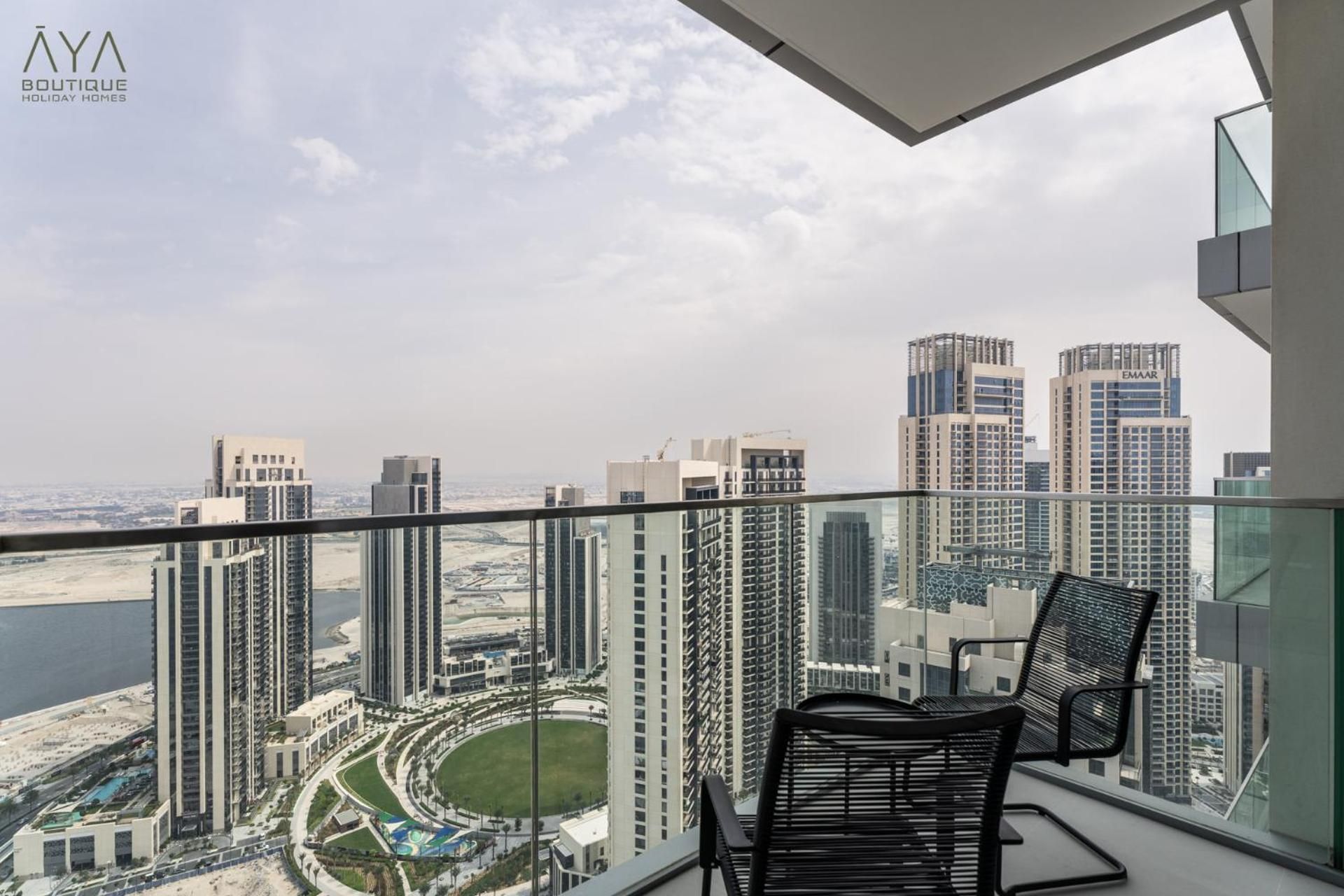 Elegant Luxury Apartment with Stunning Lake Views in Dubai Creek Harbour By AYA Boutique