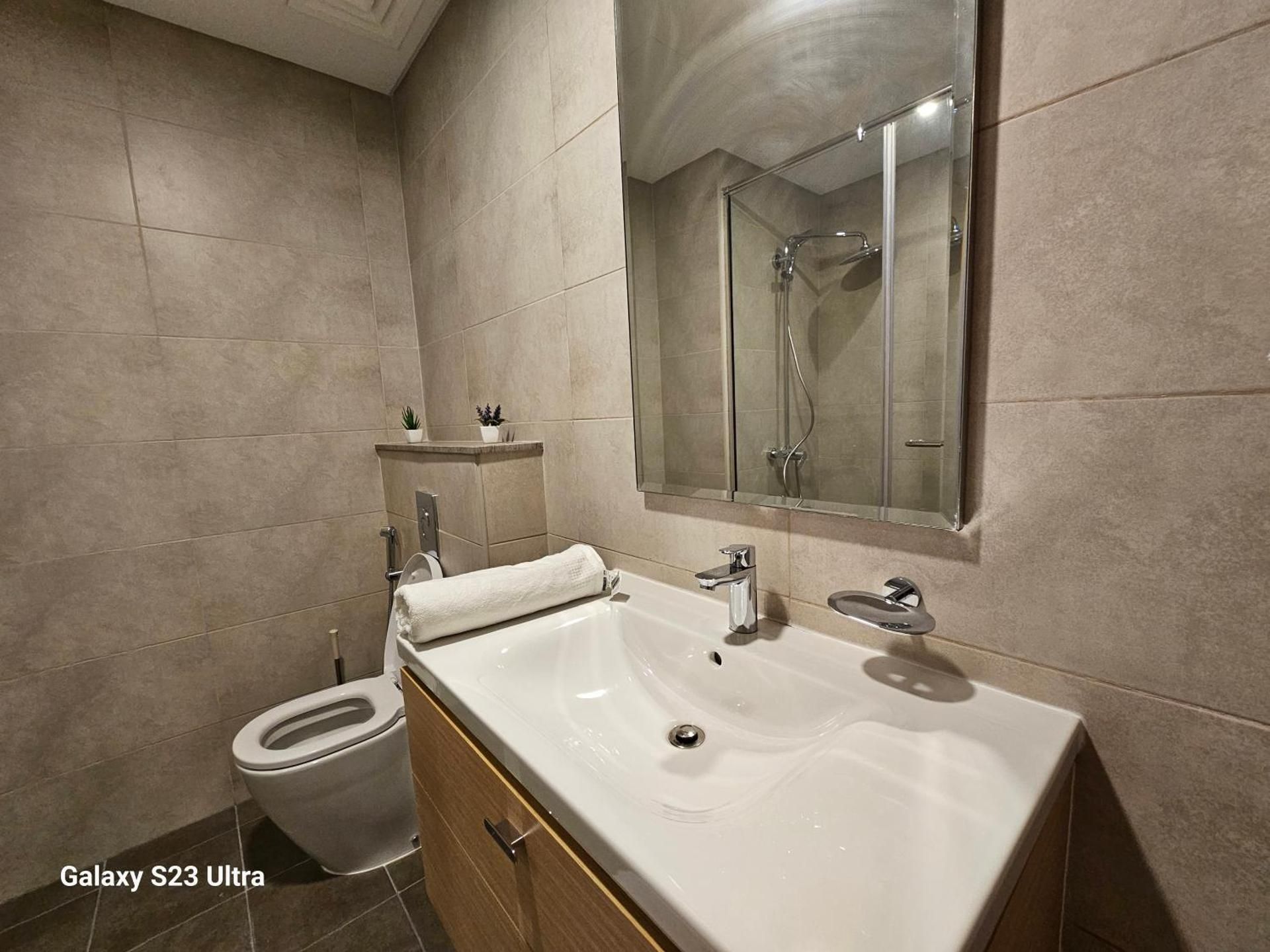 Ensuite one bedroom in a 2-bedroom with a shared living room