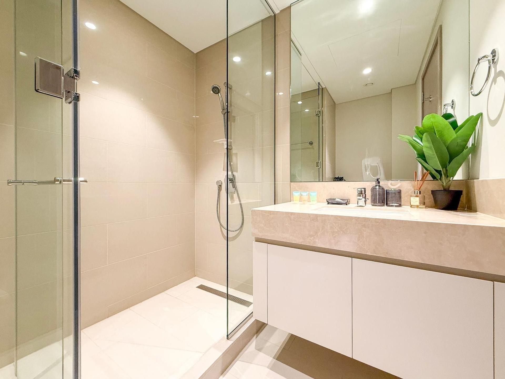 Four-Bedroom Luxury Apartment