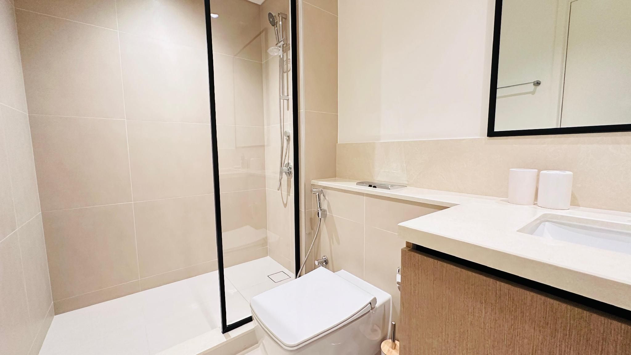 One Bedroom Apartment
