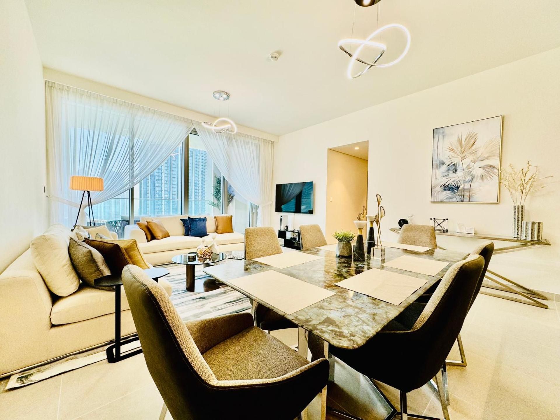 Three-Bedroom Apartment - High Floor