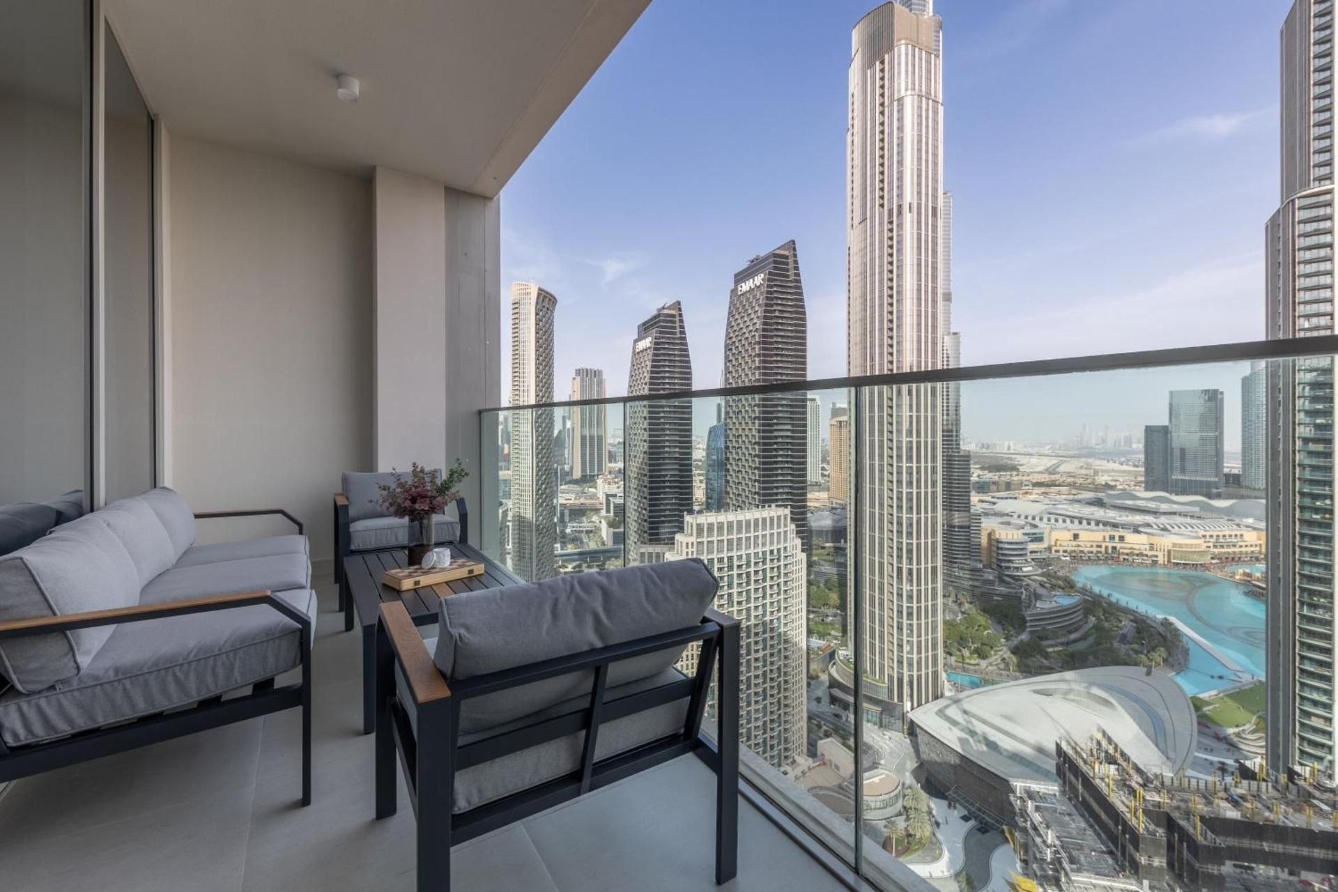 Royal 4BR Burj Khalifa View Dubai Mall