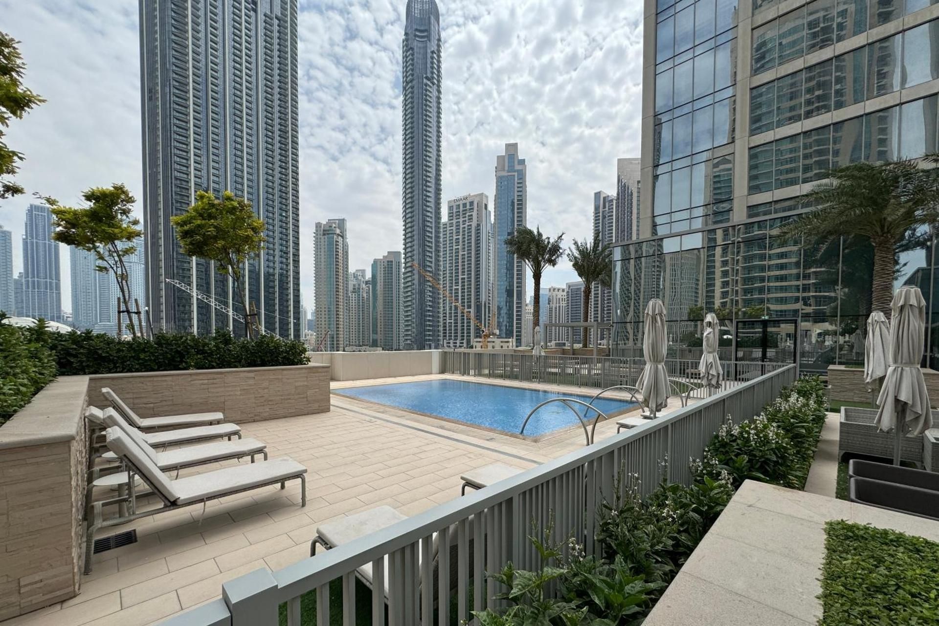 Royal 4BR Burj Khalifa View Dubai Mall