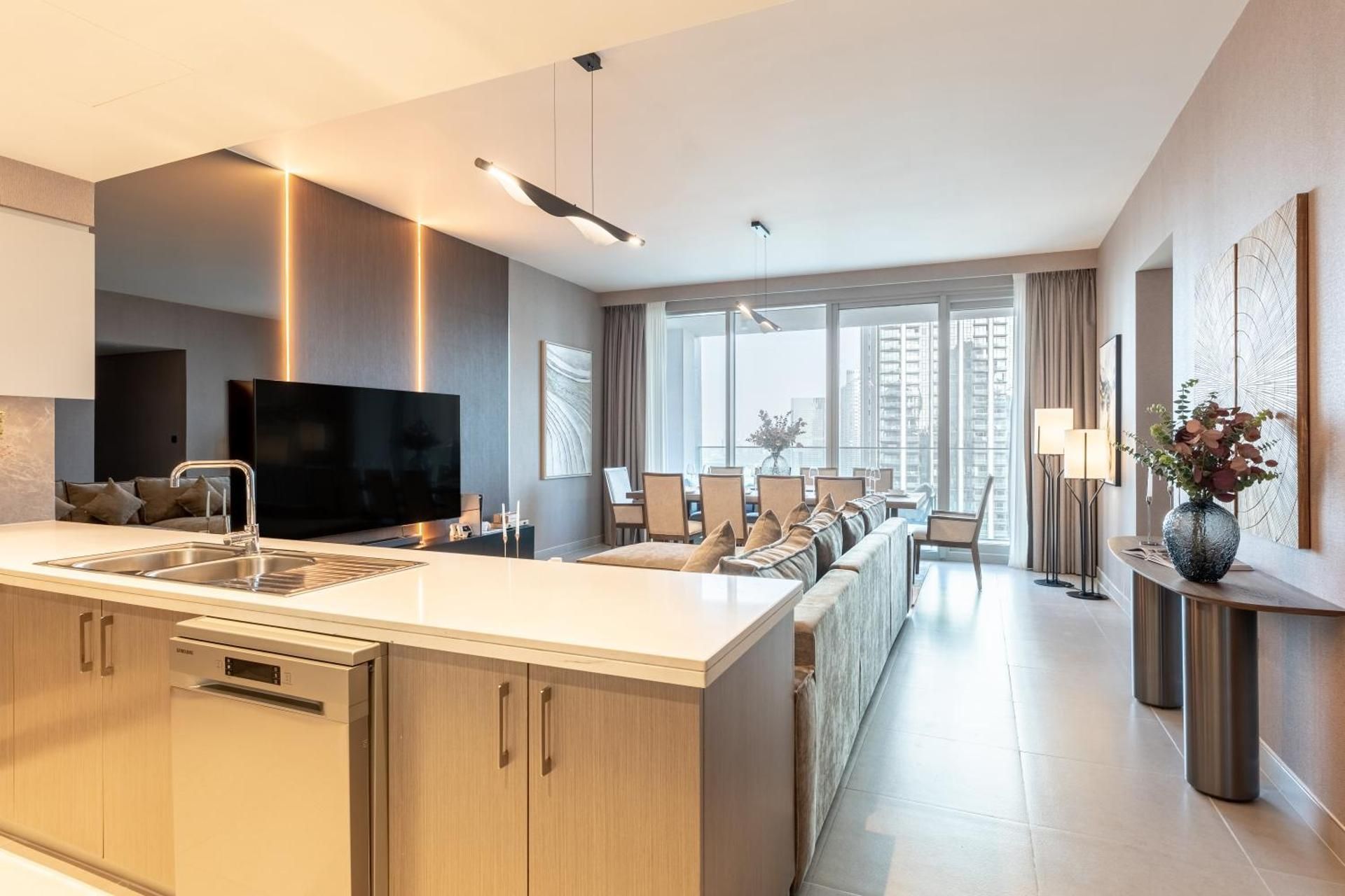 Royal 4BR Burj Khalifa View Dubai Mall