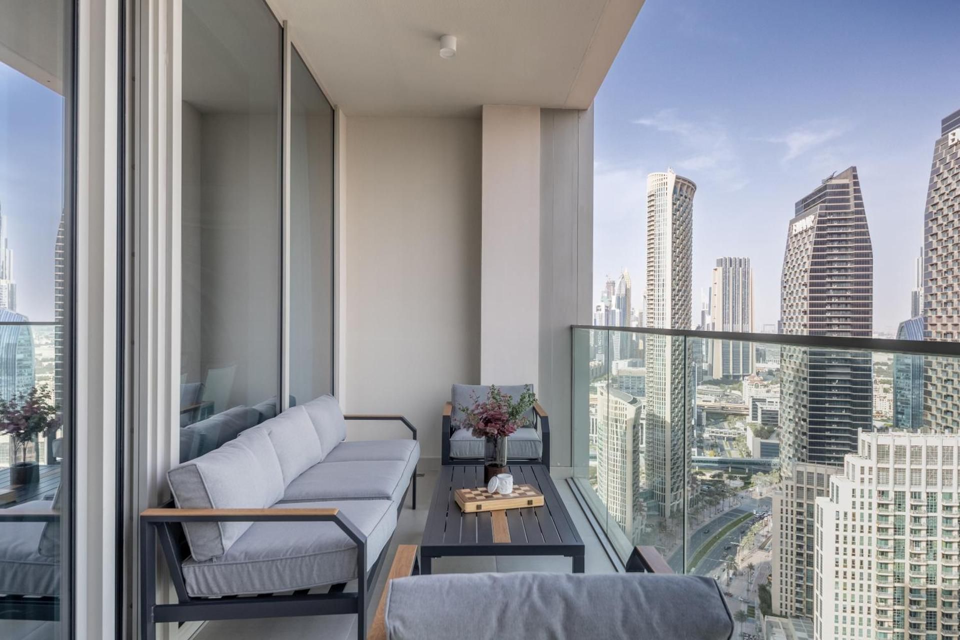 Royal 4BR Burj Khalifa View Dubai Mall