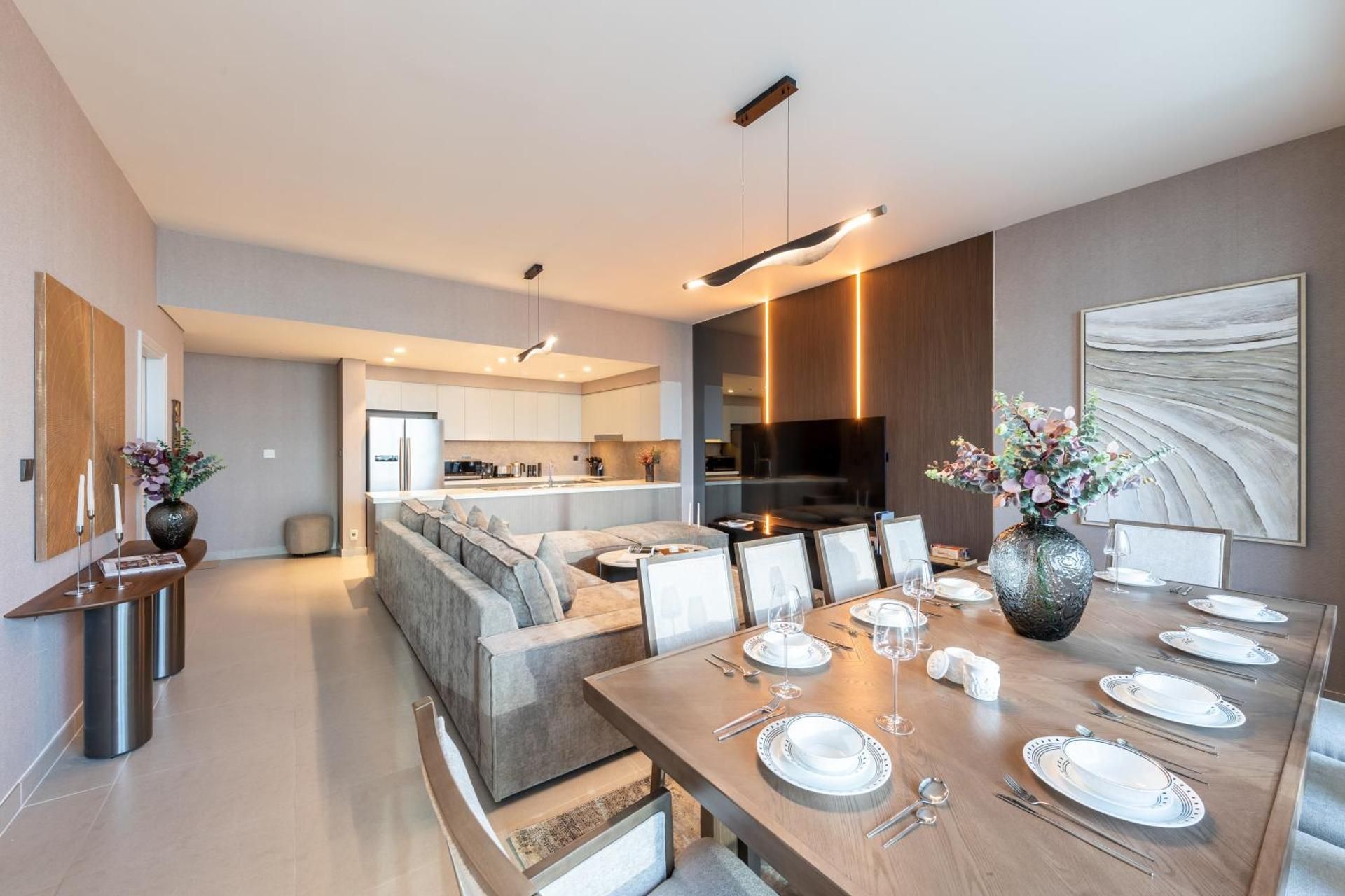 Royal 4BR Burj Khalifa View Dubai Mall