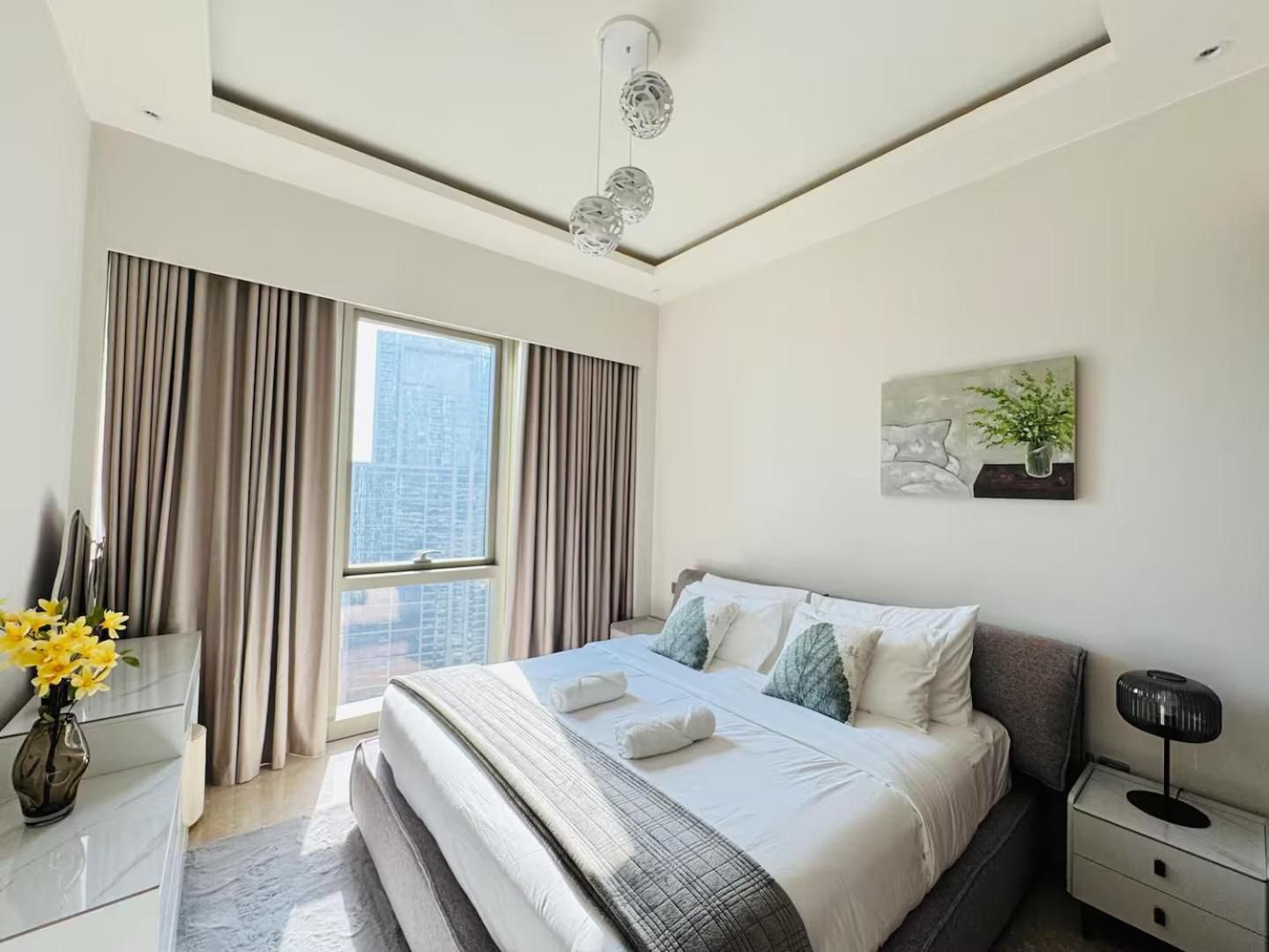 Apartment with City View