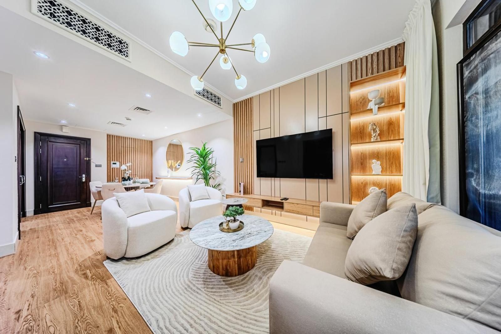 One-Bedroom Apartment with Balcony