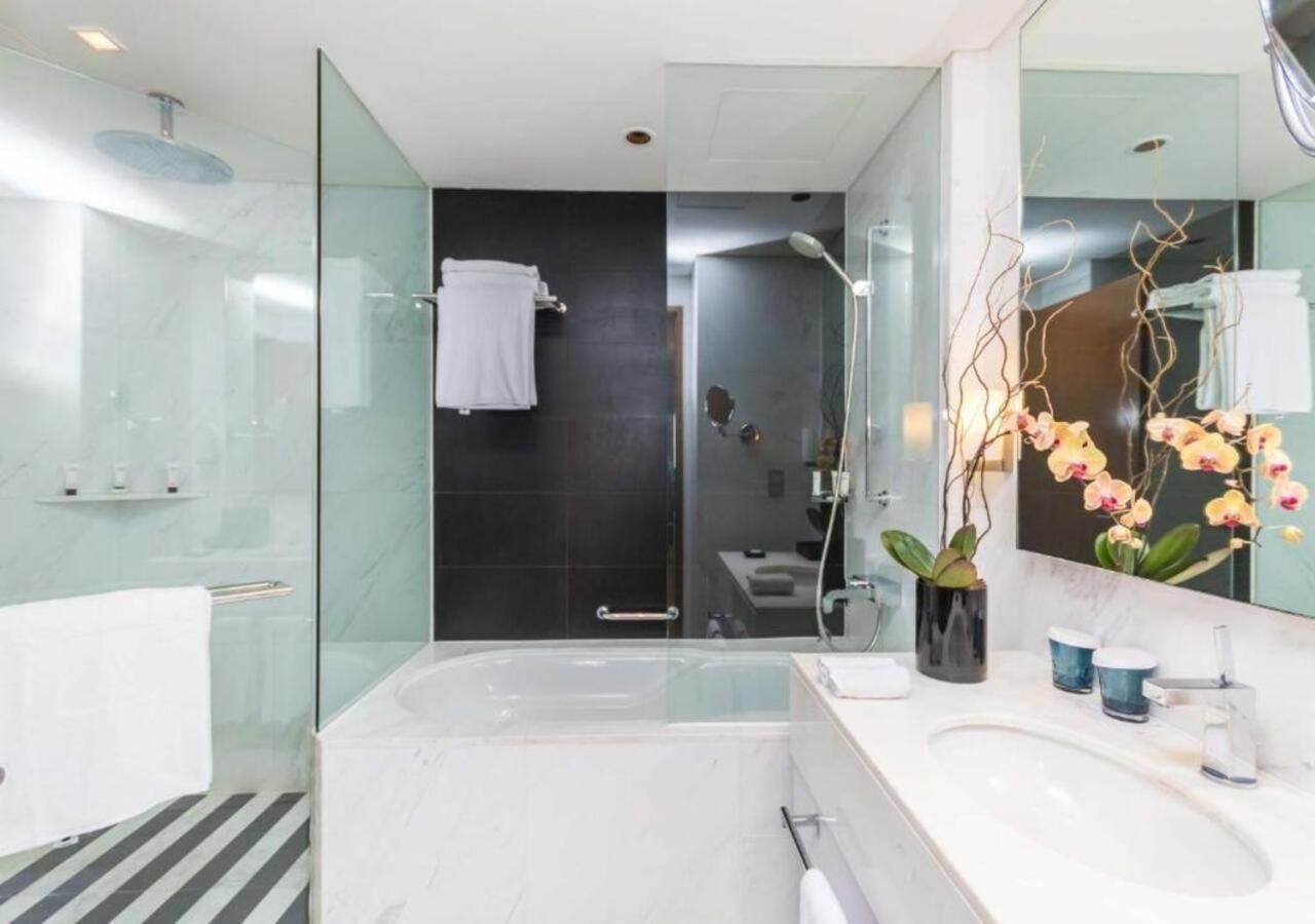 Deluxe Stay - Address Dubai Mall -The Residence