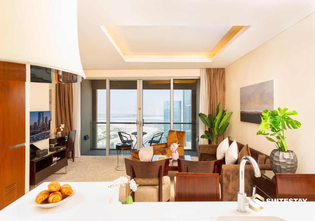 Deluxe Stay - Address Dubai Mall -The Residence