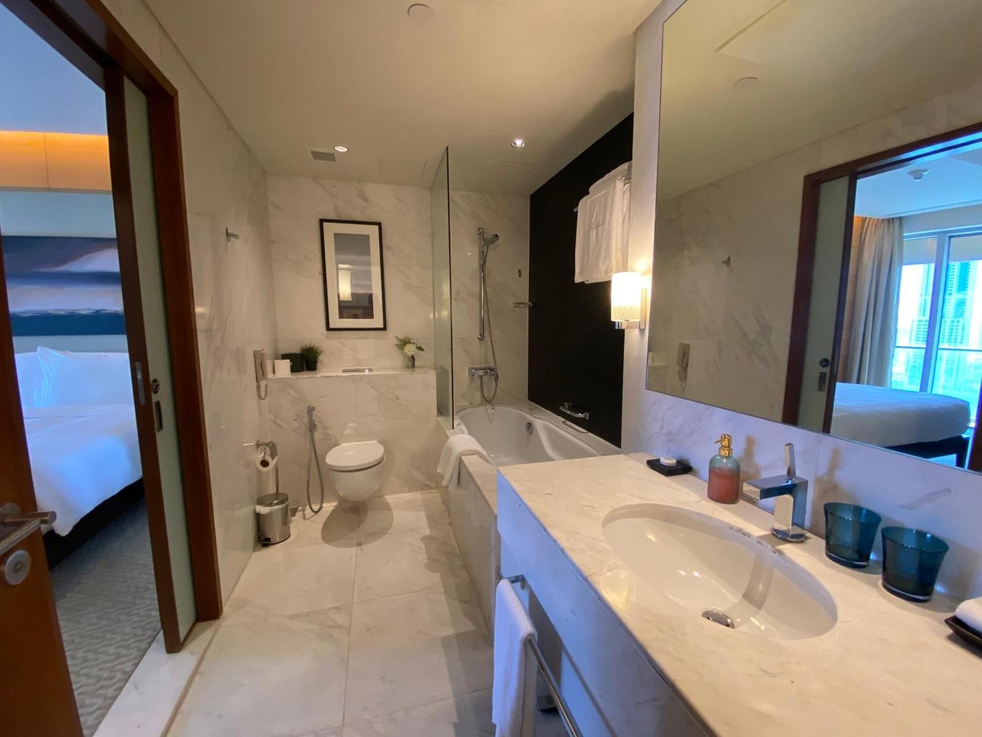Deluxe One-Bedroom Apartment with City View