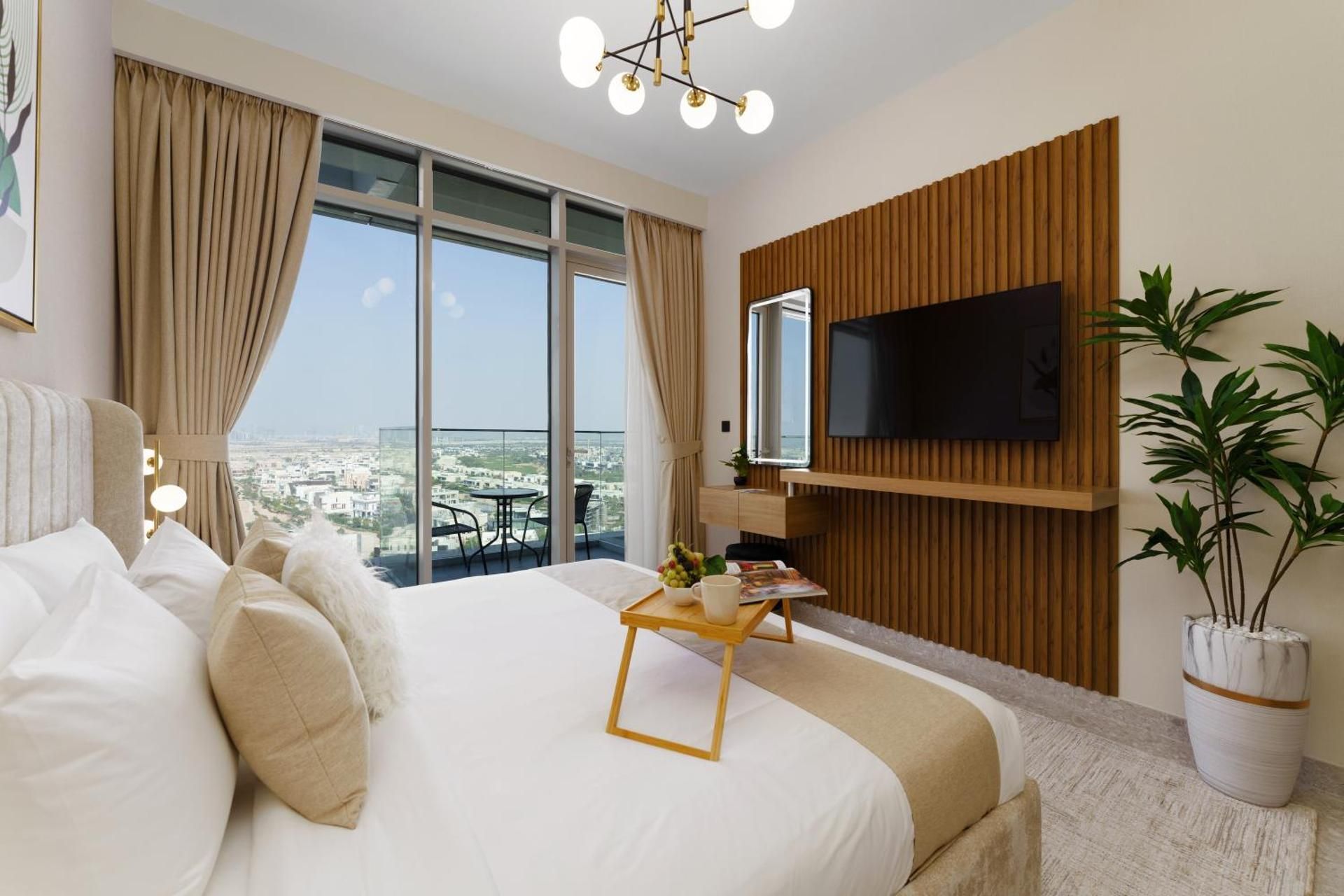 Three-Bedroom Apartment with Balcony