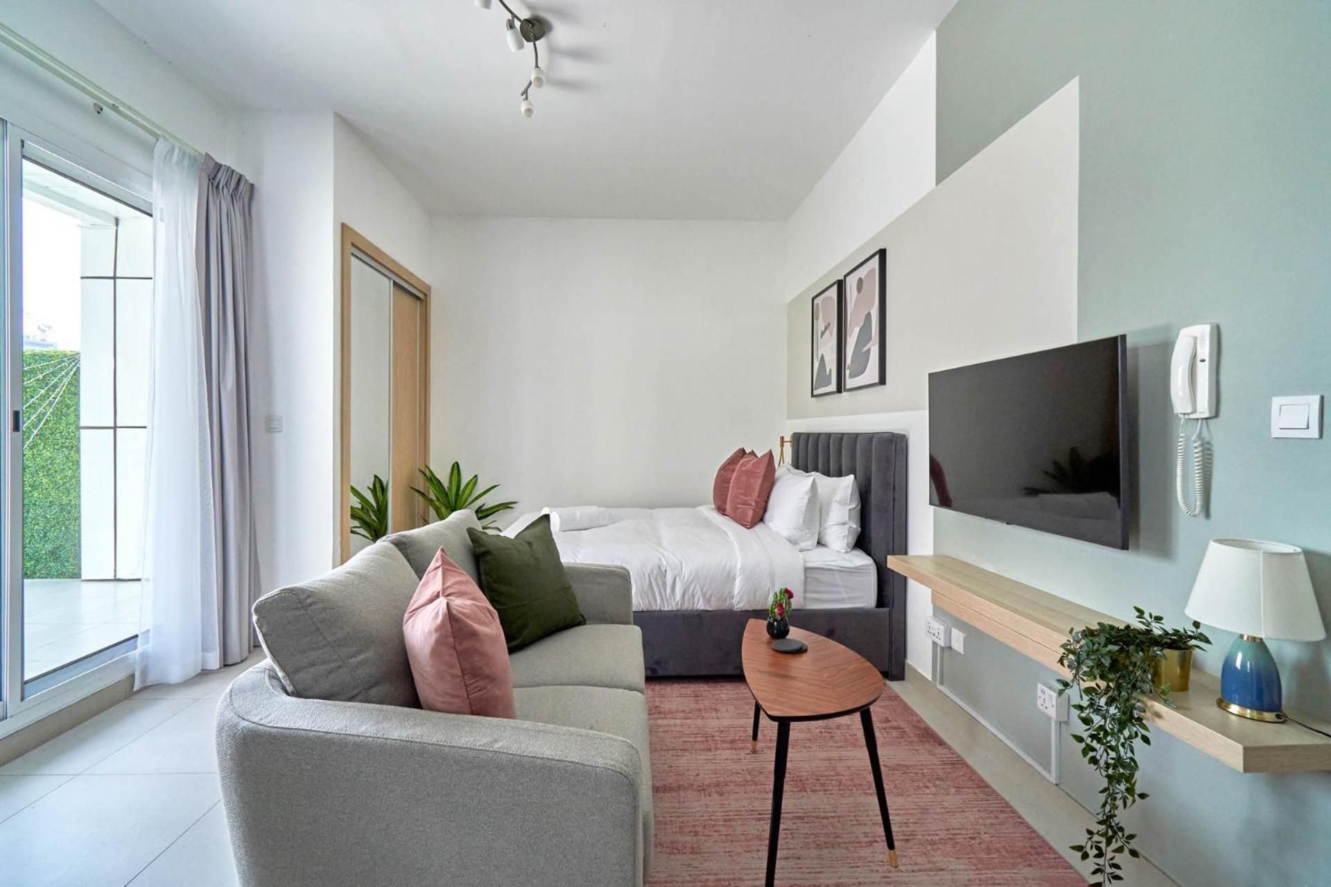 Studio with Terrace