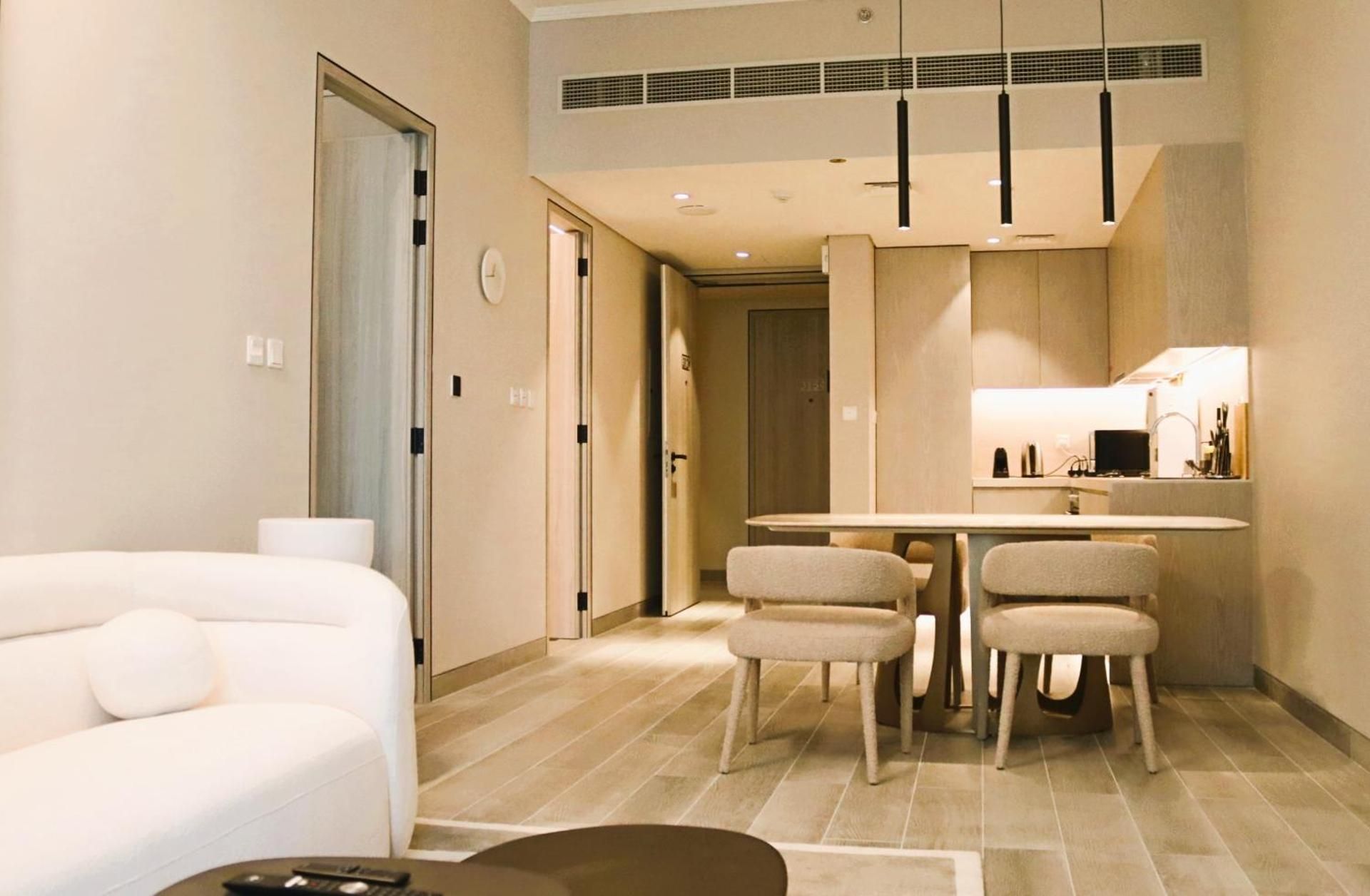 One-Bedroom Apartment with Balcony