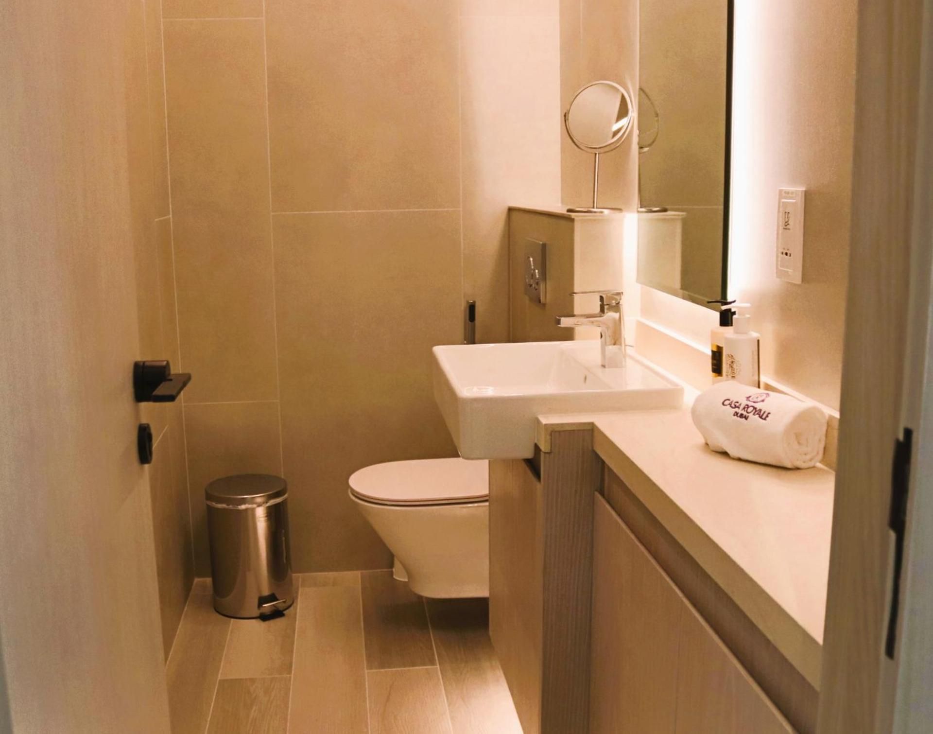 One-Bedroom Deluxe Apartment