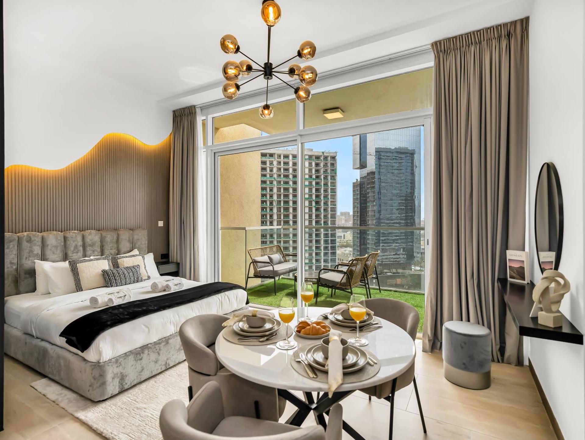 Studio Apartment with Balcony
