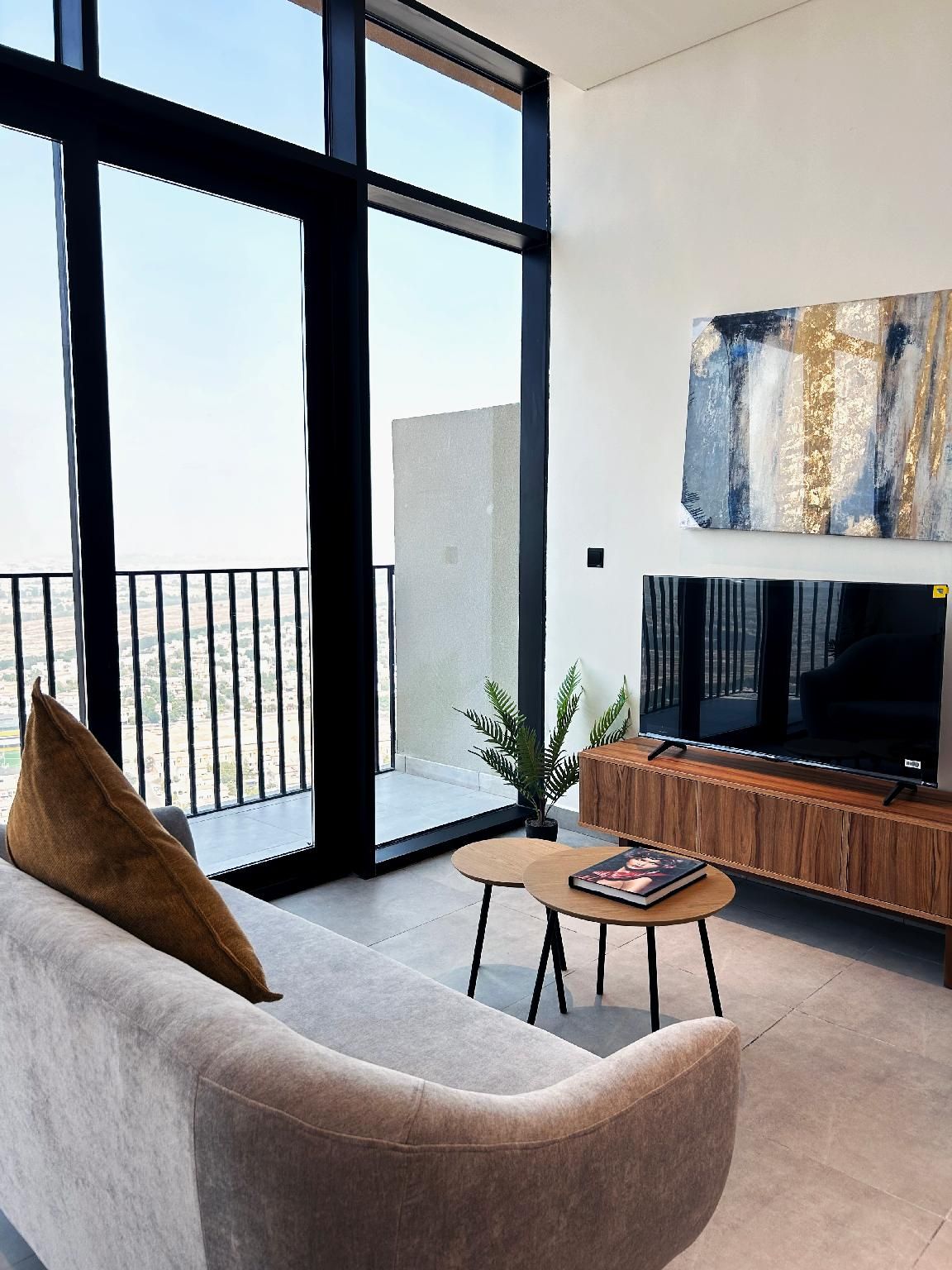 1 Bedroom City Suite