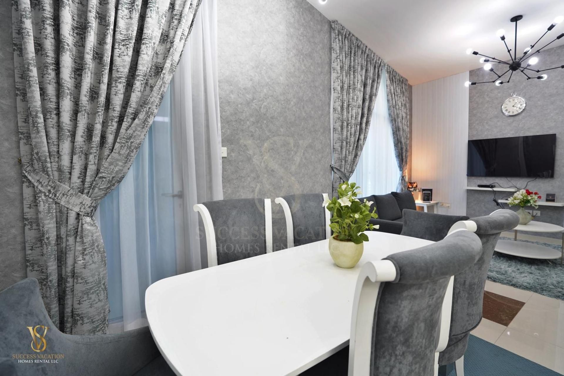 Dubai marina , Success Luxury apartments, near JBR beach and metro station-daily free housekeeping i