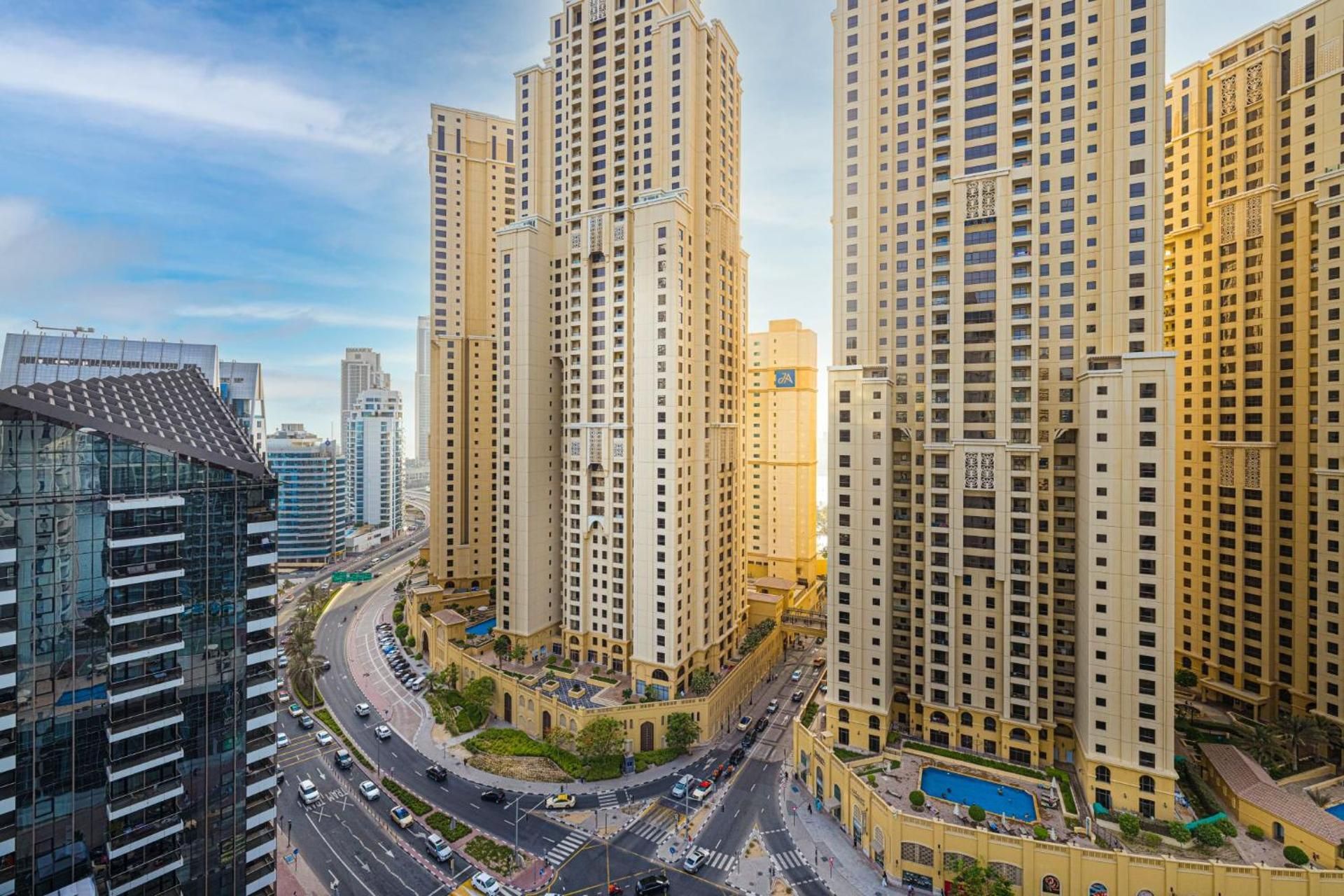 Dubai Marina Royal Premium Serviced Apartments Marina Wharf - KIDS STAY FREE plus free check in 24 h
