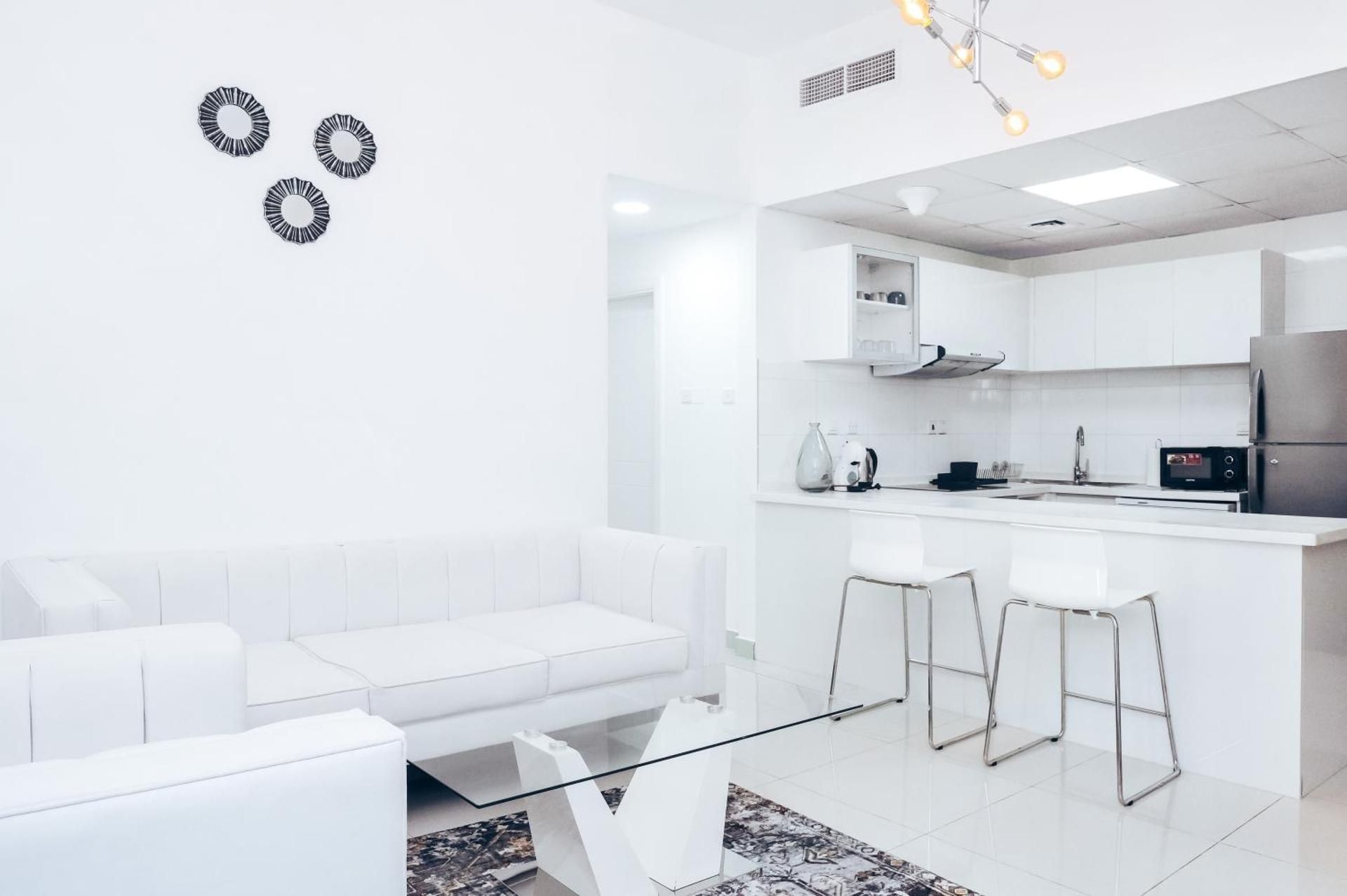 Dubai Marina Royal Premium Serviced Apartments Marina Wharf - KIDS STAY FREE plus free check in 24 h