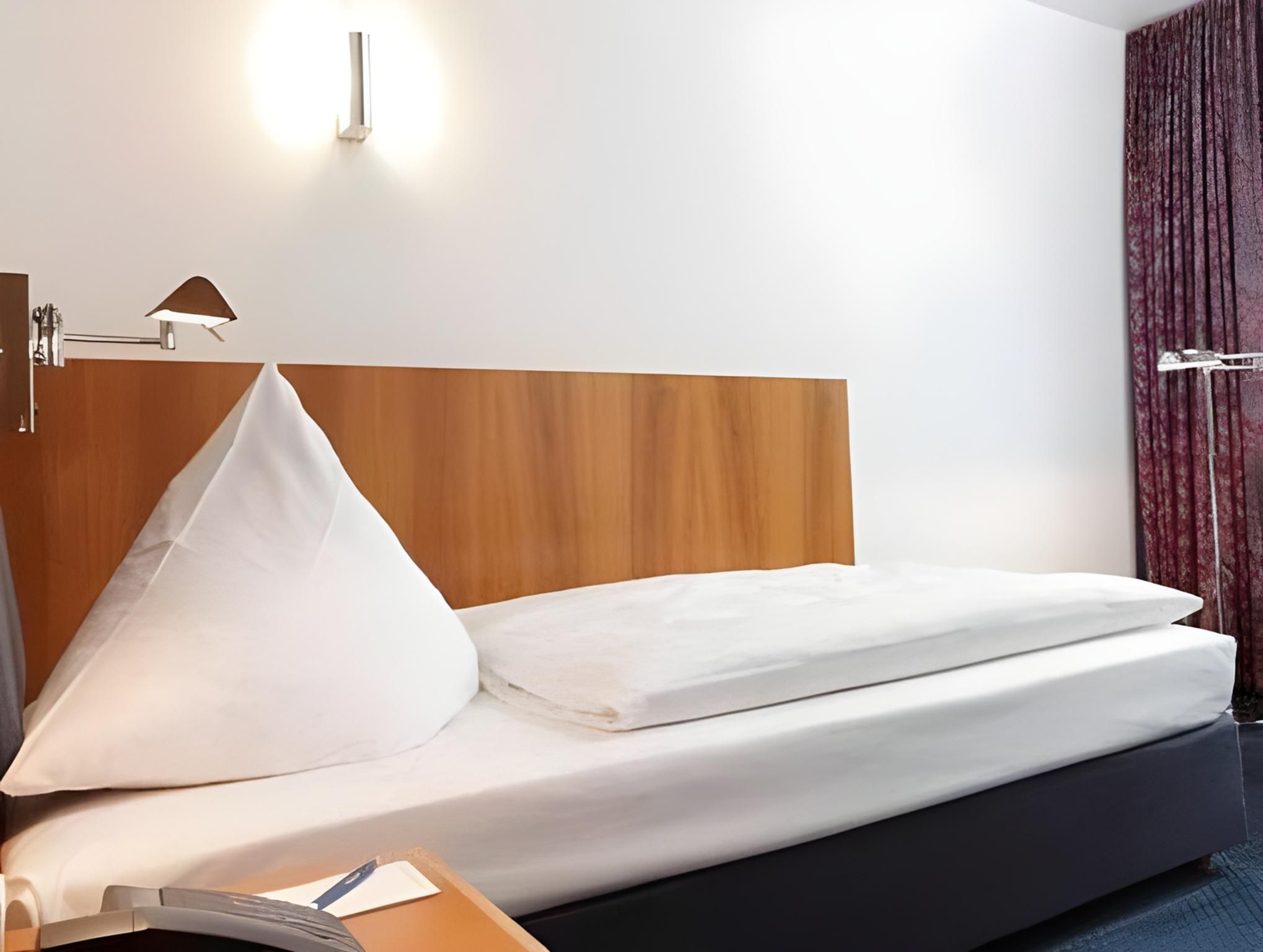 Business Single Room