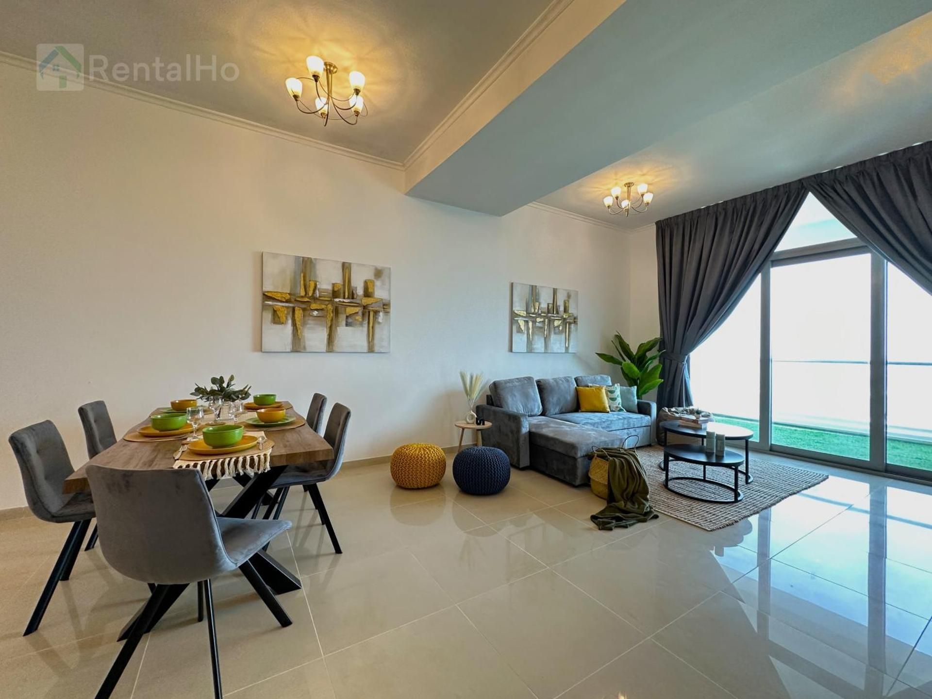 Luxury Stop w/ BoHo Design & Sea View in Marina