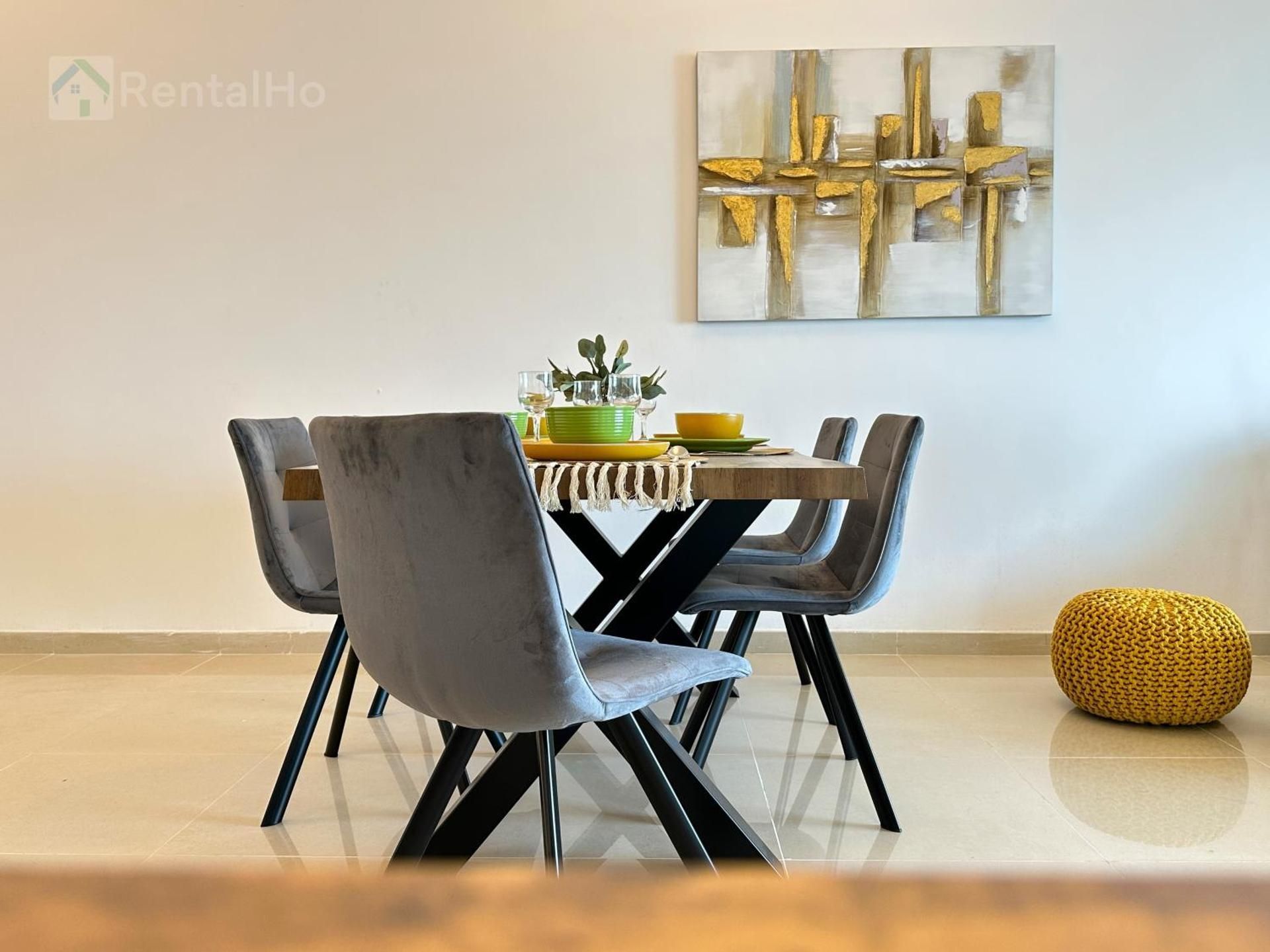Luxury Stop w/ BoHo Design & Sea View in Marina