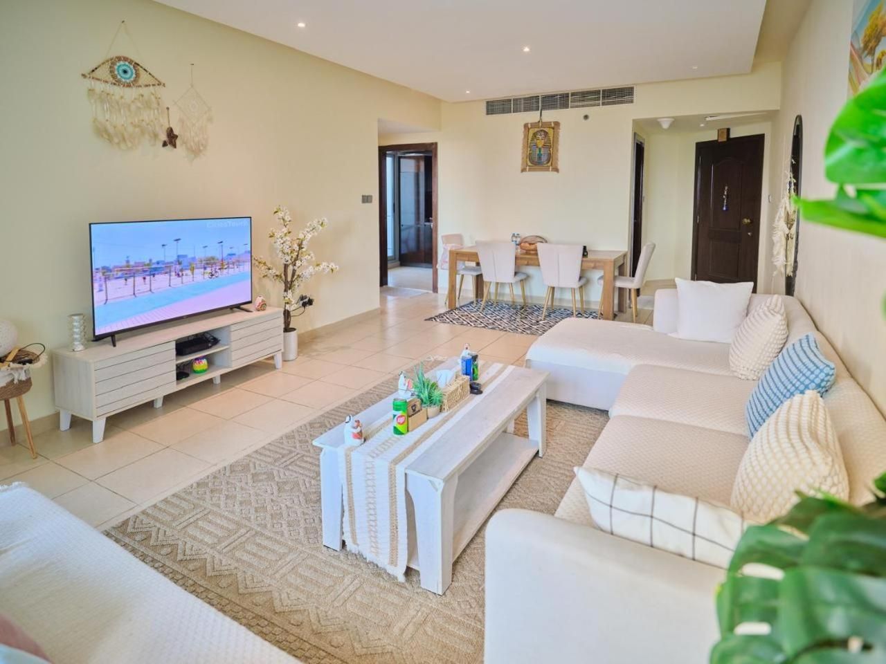 Wonderful 1BD With Full Marina View