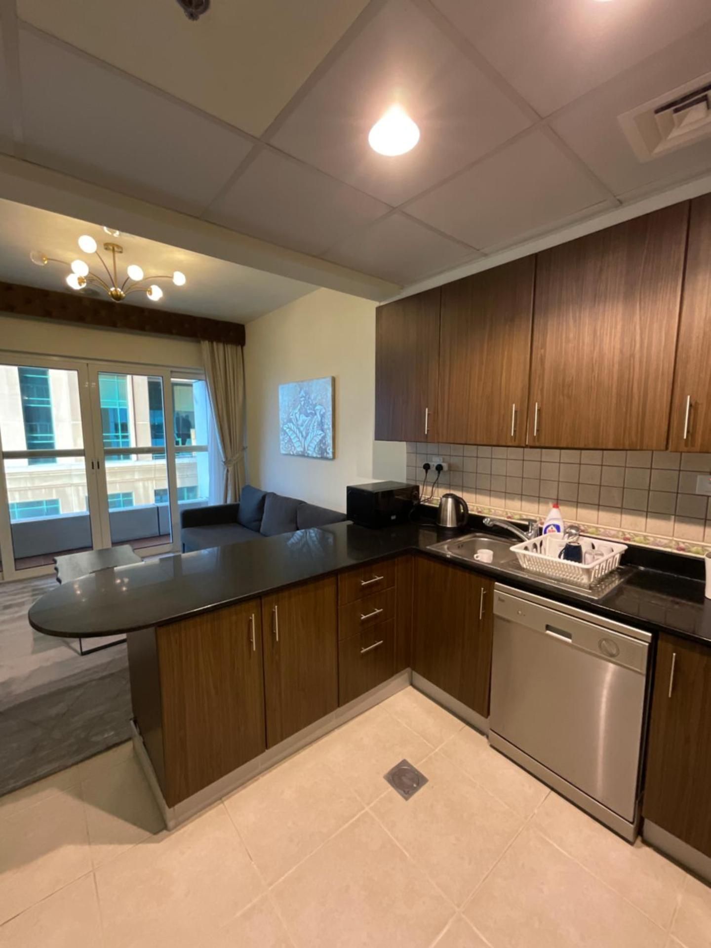 Ensuite Rooms in CoLiving Apartments in Marina