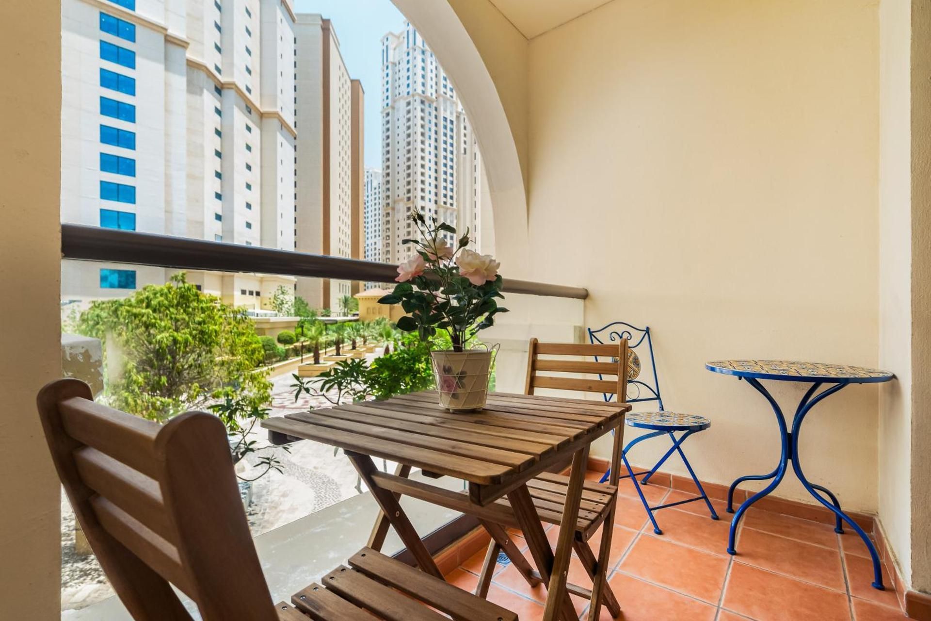 Four-Bedroom Deluxe Apartment