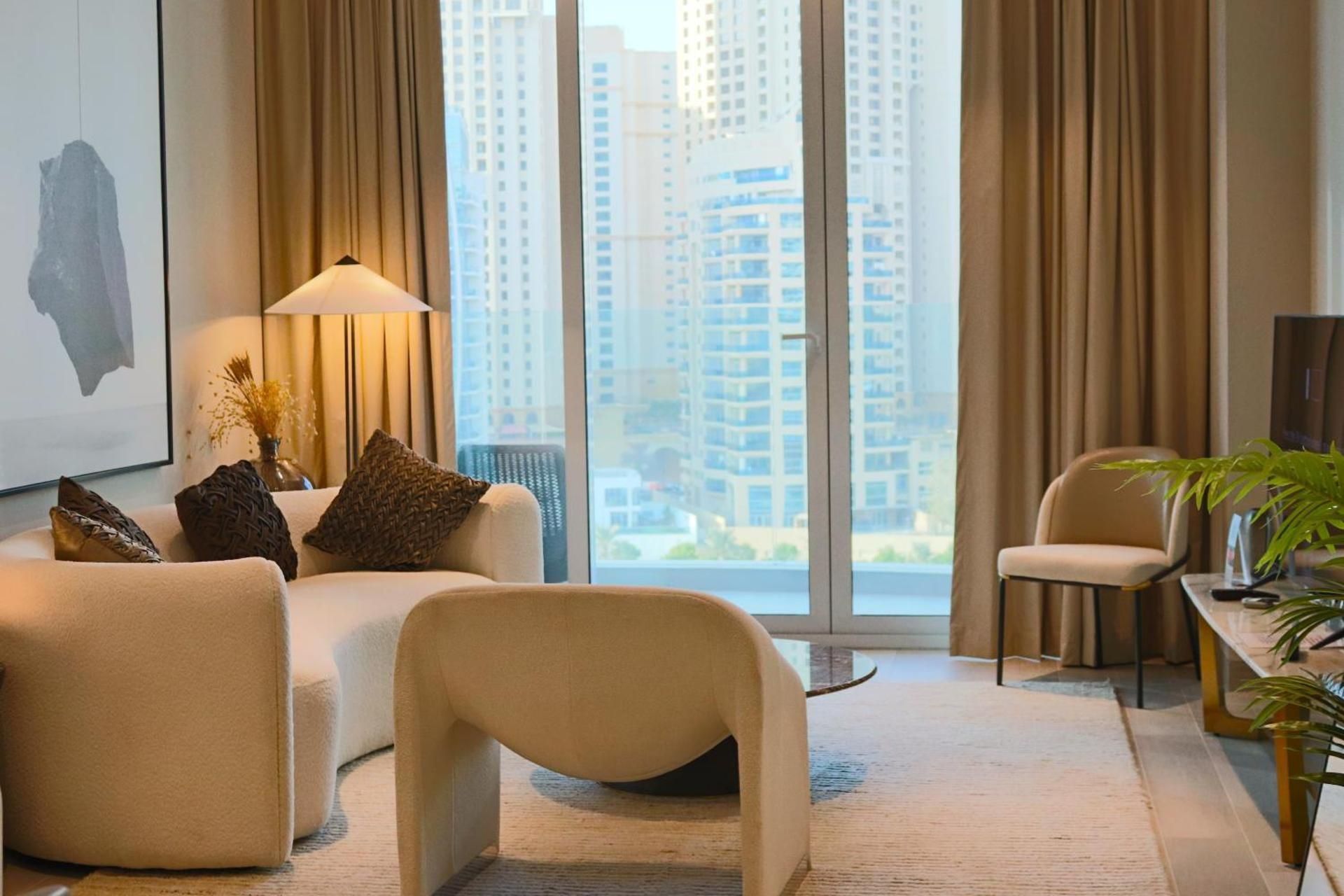 Suite with Lake View