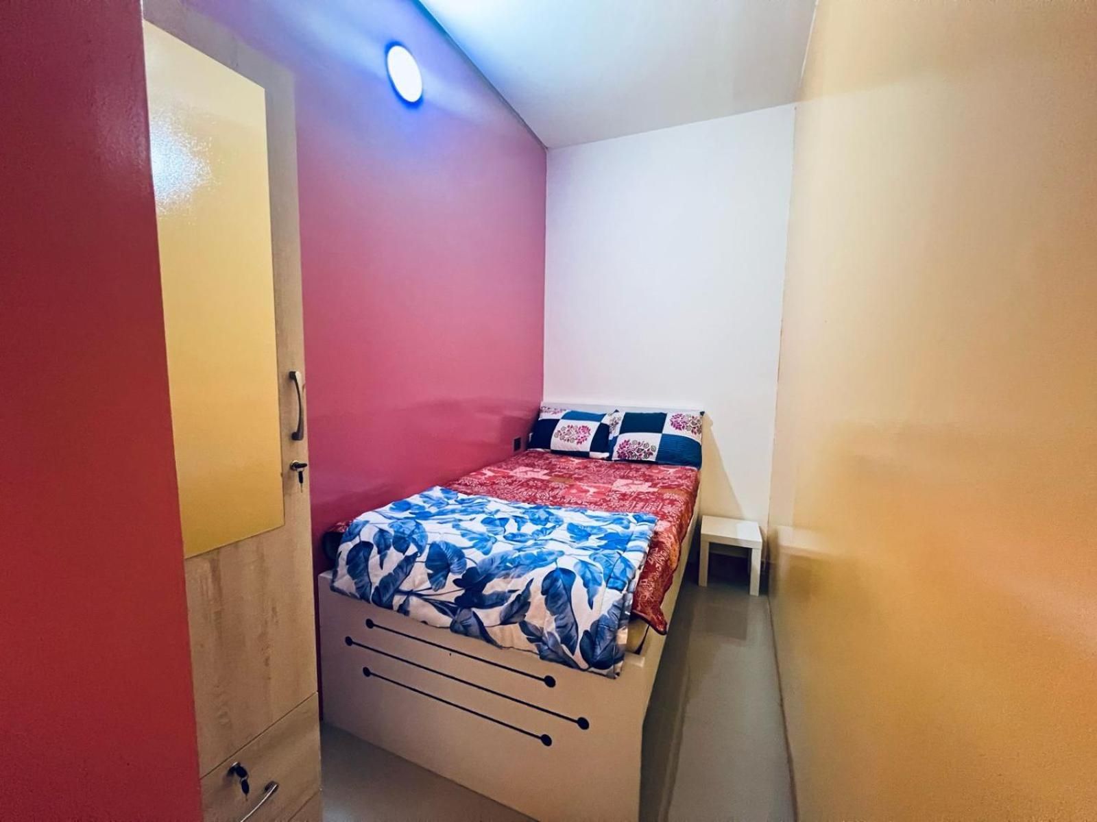 Single Room with Shared Shower and Toilet