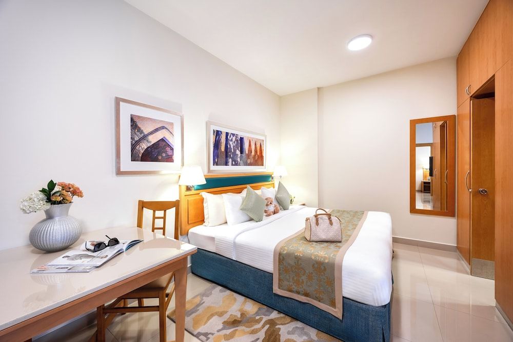 Golden Sands Hotel Apartments