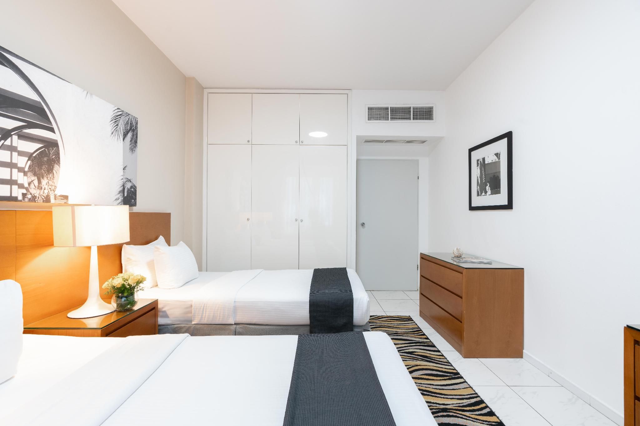 Golden Sands Hotel Apartments