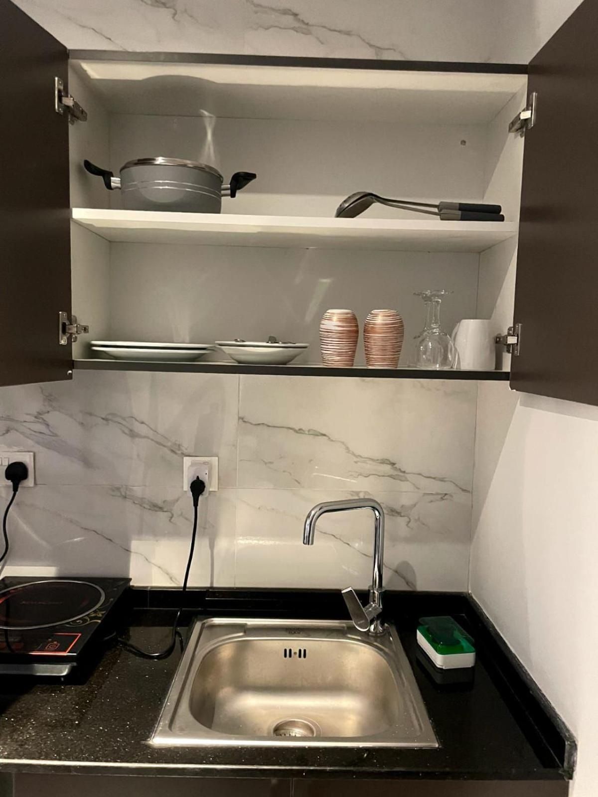 Ista Vacation Homes Rental LLC KARAMA