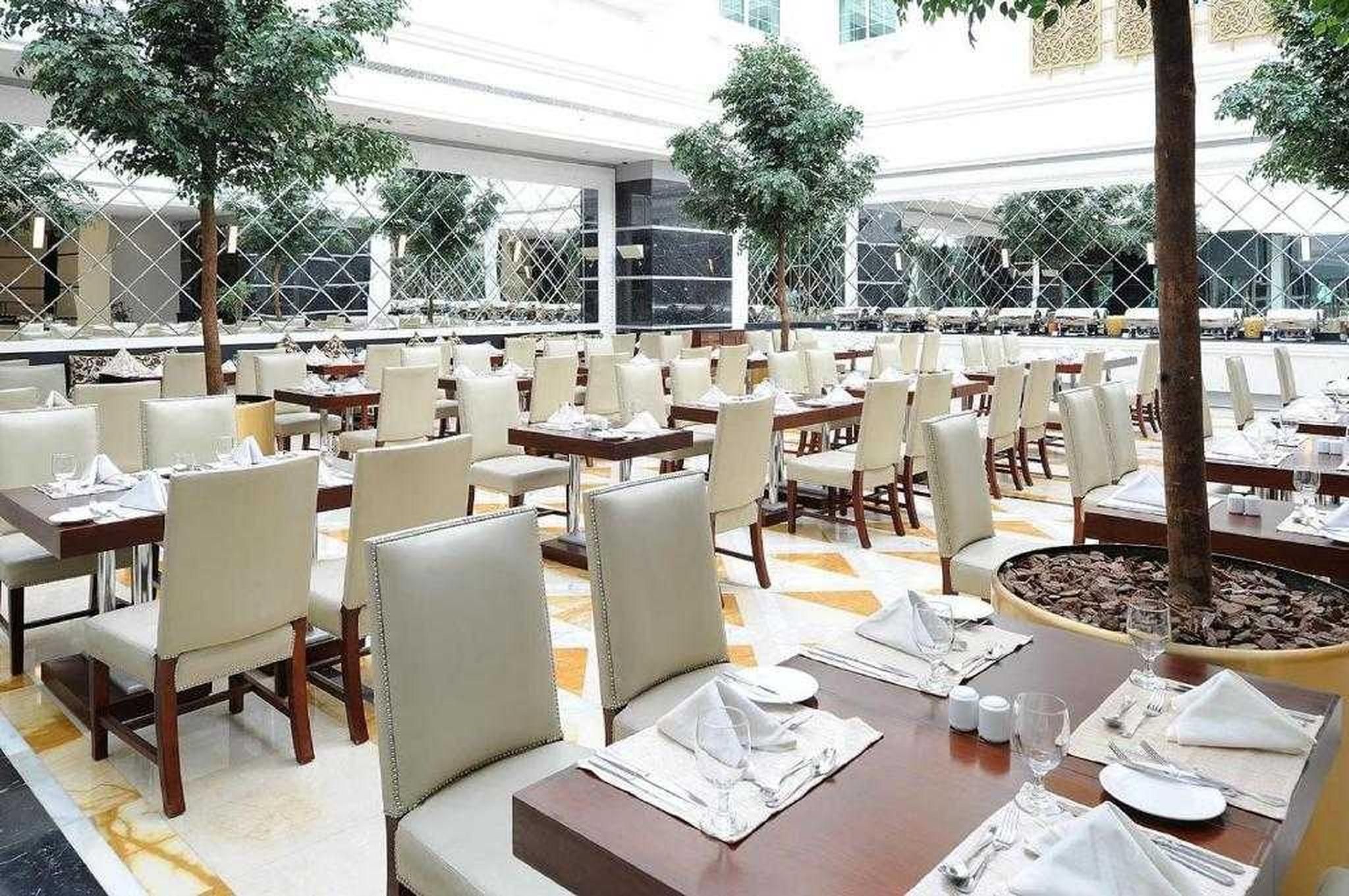 Holiday International Hotel Embassy District by CM