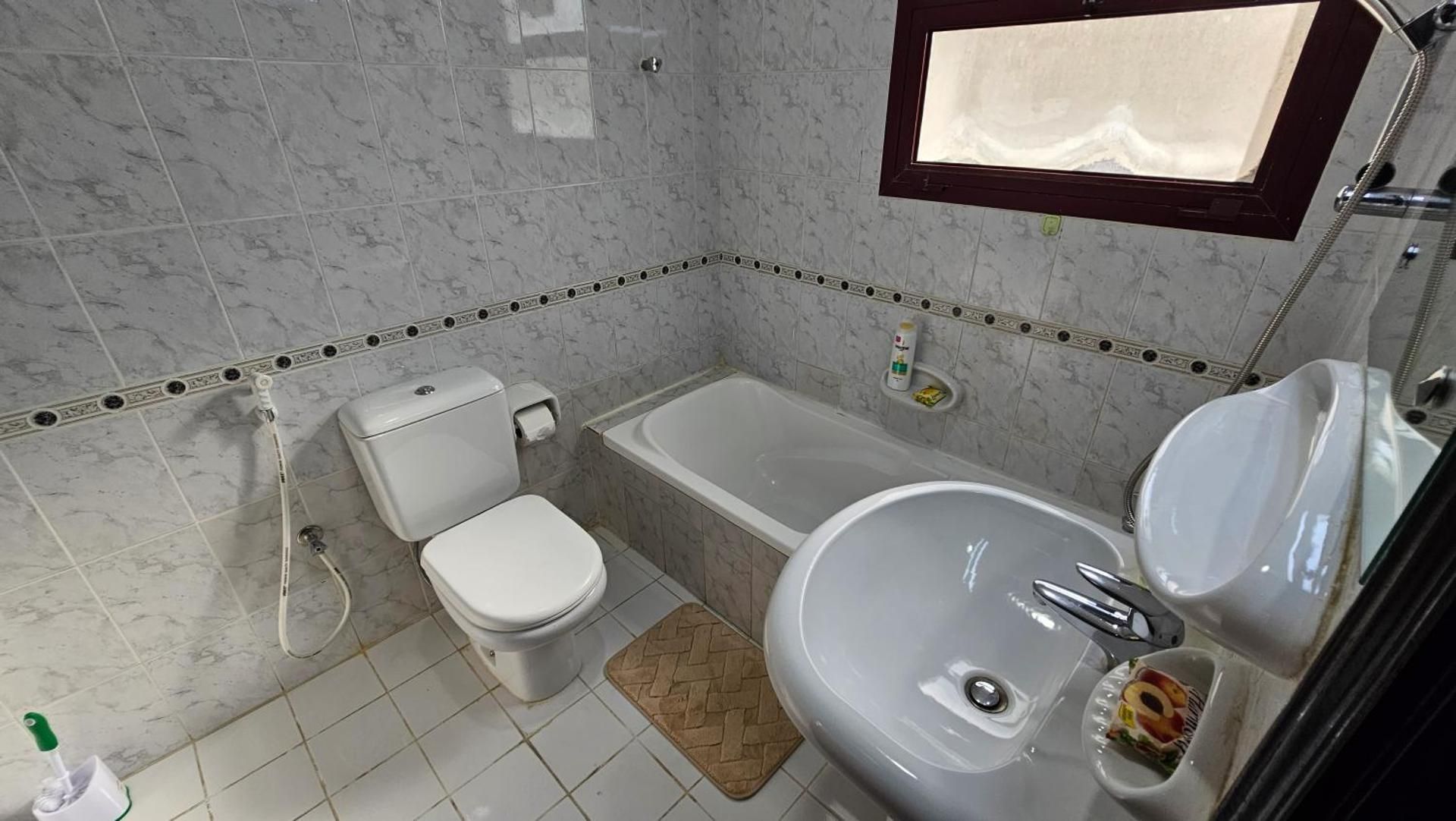 Deluxe Villa Rooms near Dubai Airport