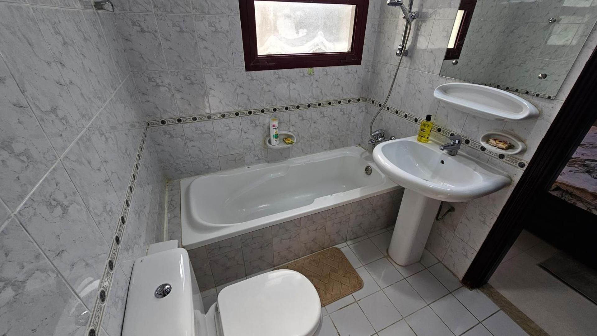 Elegant Villa Rooms in Dubai near Airport