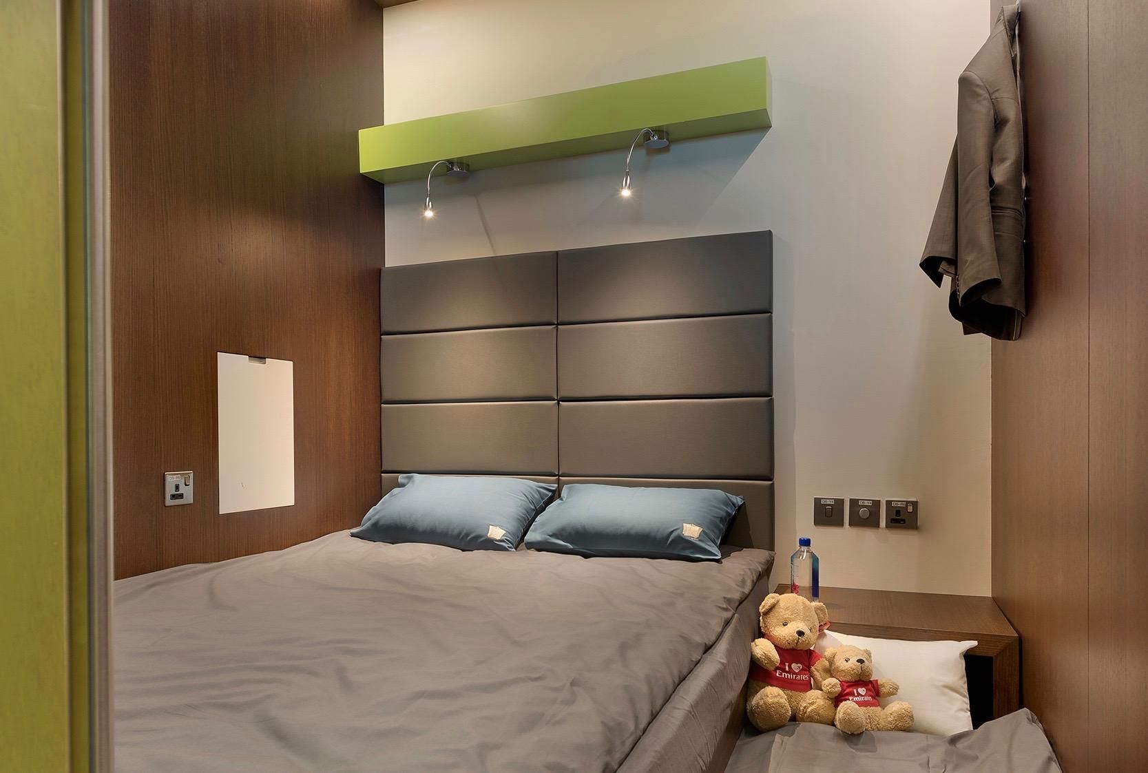 Single or Double YAWN Cabin - 8 Hour Night Stay from 23:00-07:00 hrs (11pm-7am)