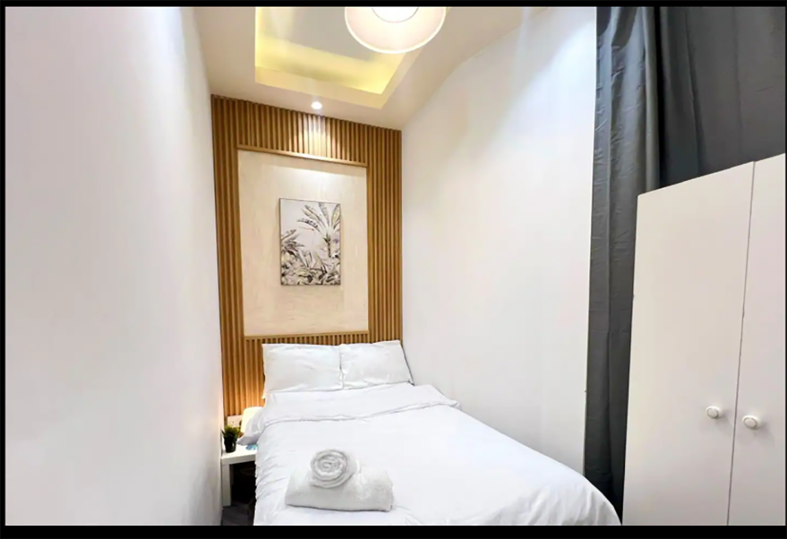Double Room with Shared Bathroom