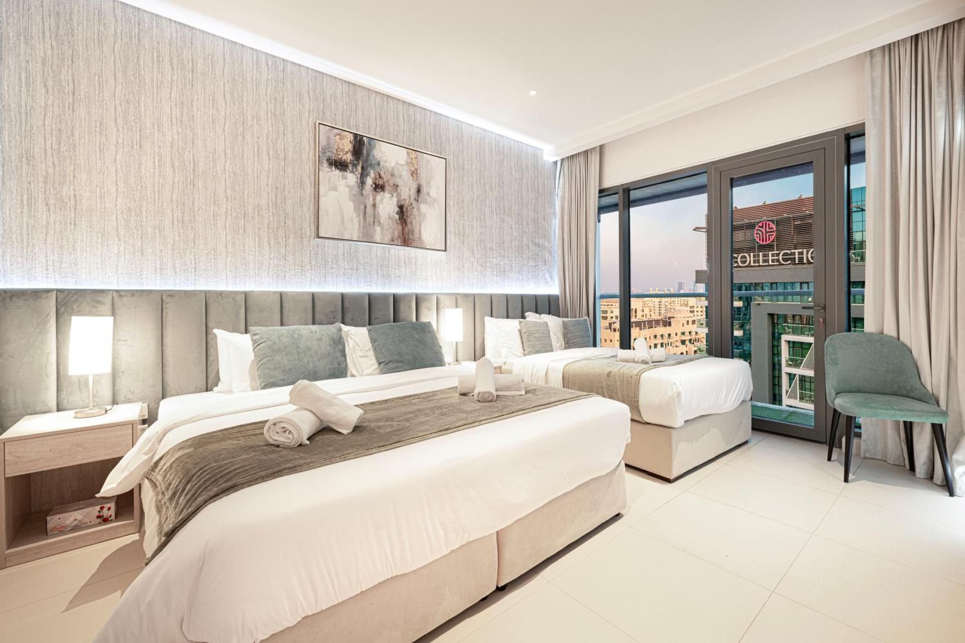 One-Bedroom Premier Apartment