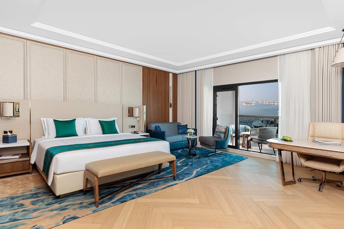 Luxury Family Palm Sea View Room King Bed
