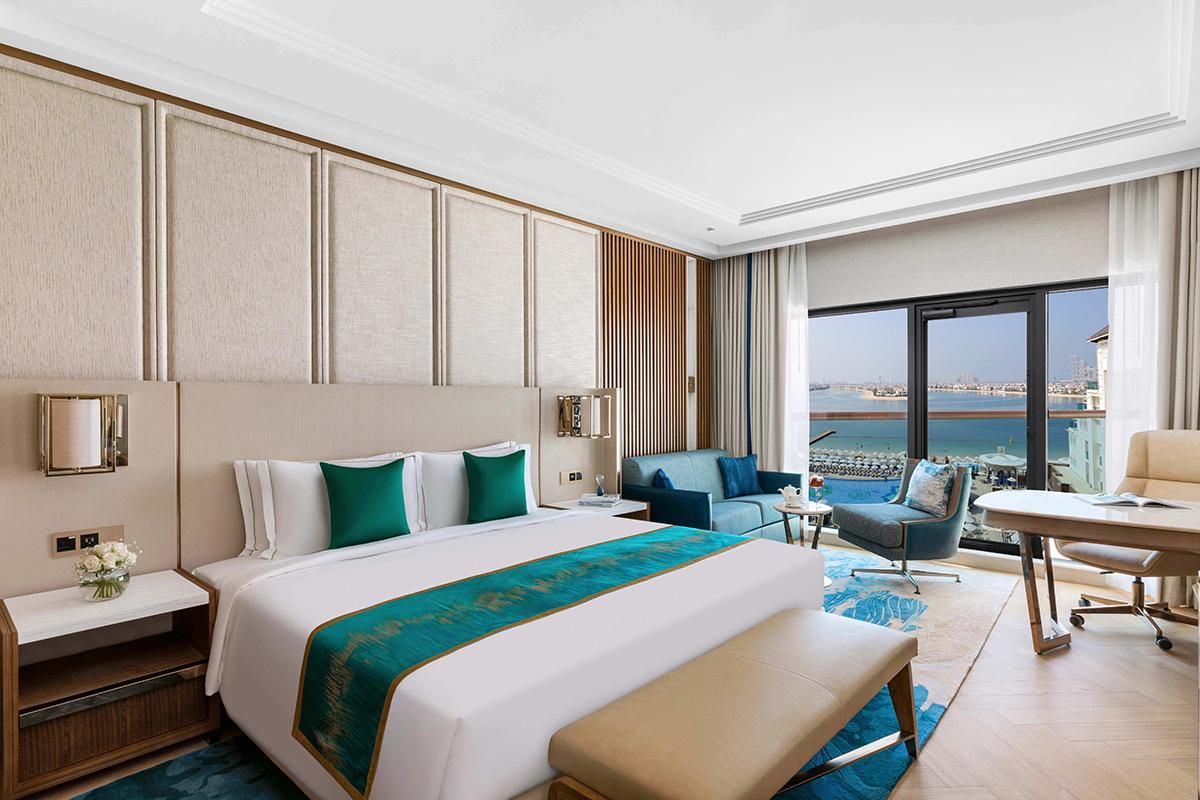 Luxury Palm Sea View Room King Bed