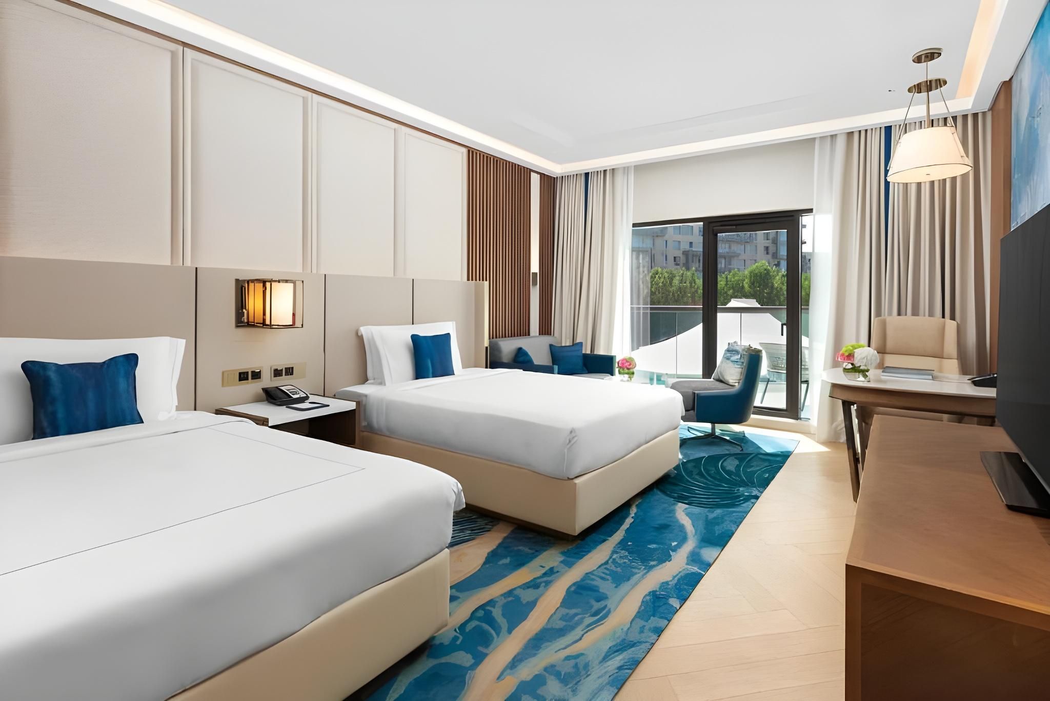 Luxury Room Twin Bed
