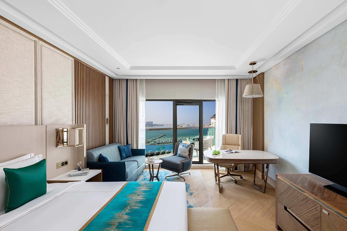 Exotica Palm Sea View Room King Bed with Club Lounge Access