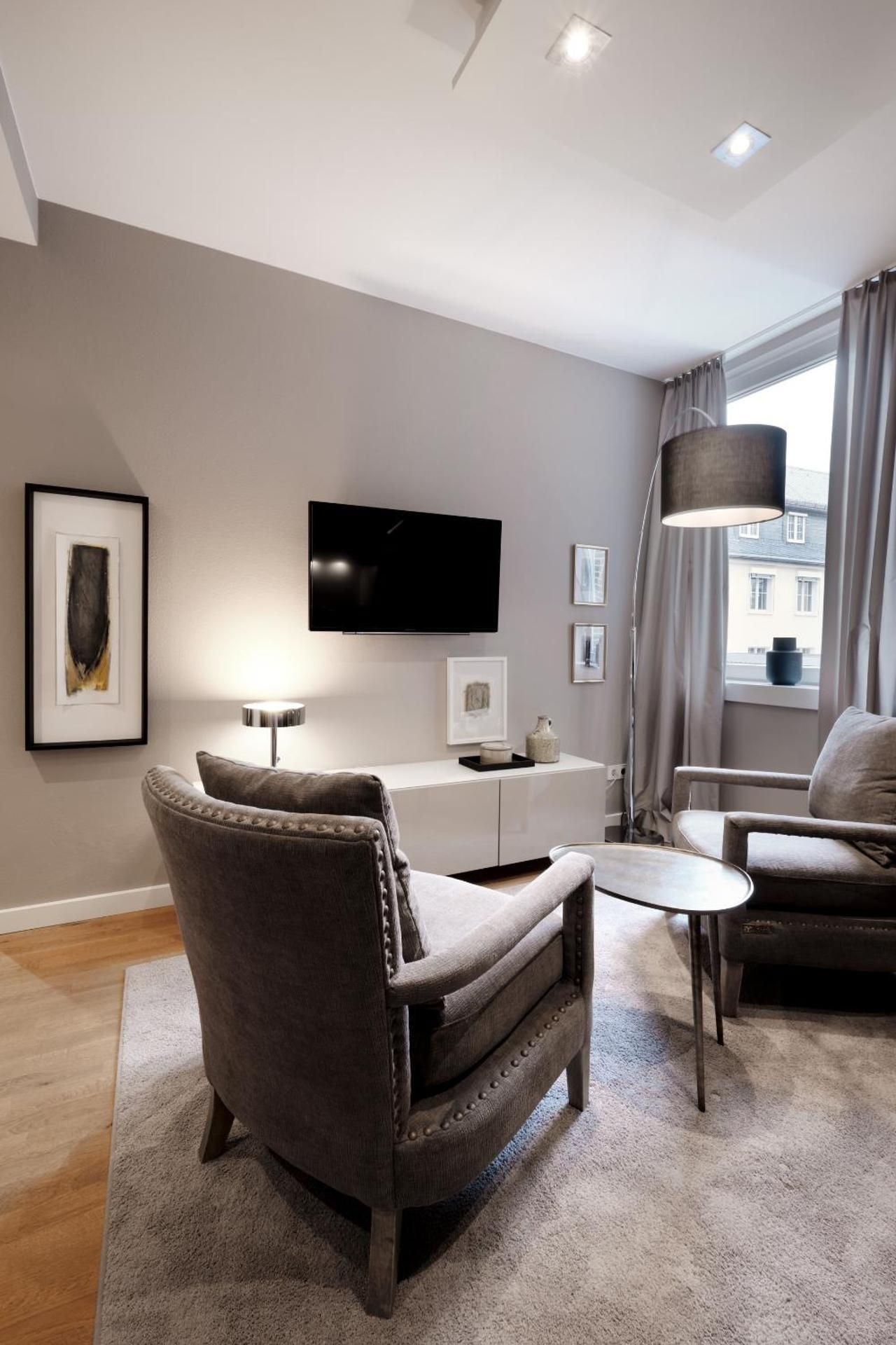 Basic Apartment