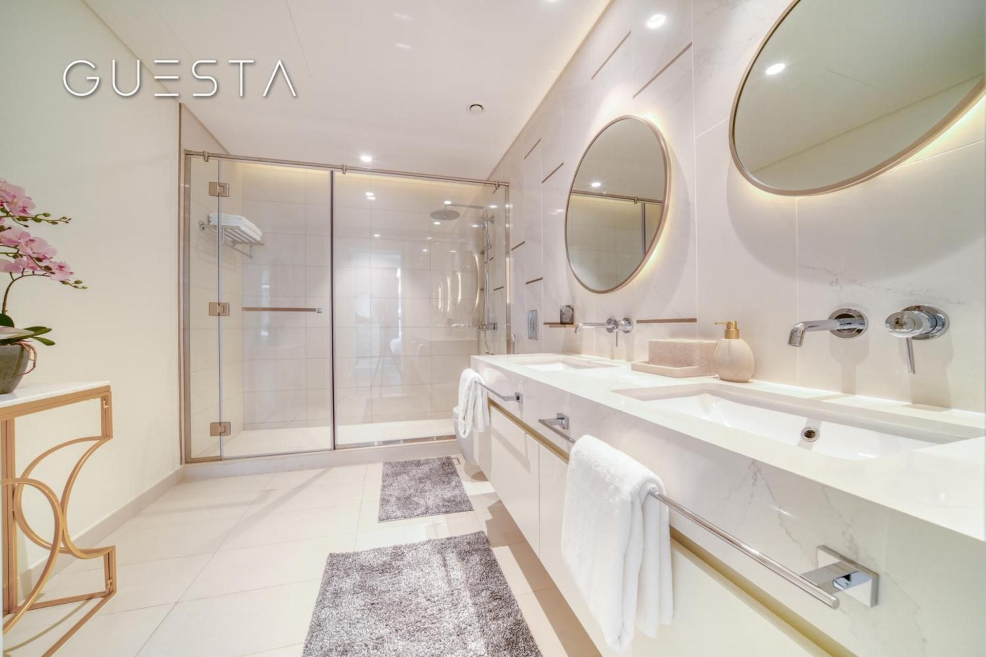 Three-Bedroom Apartment with Sea View