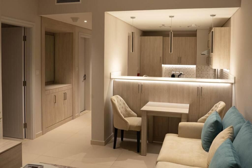 One-Bedroom Apartment - Oceanfront