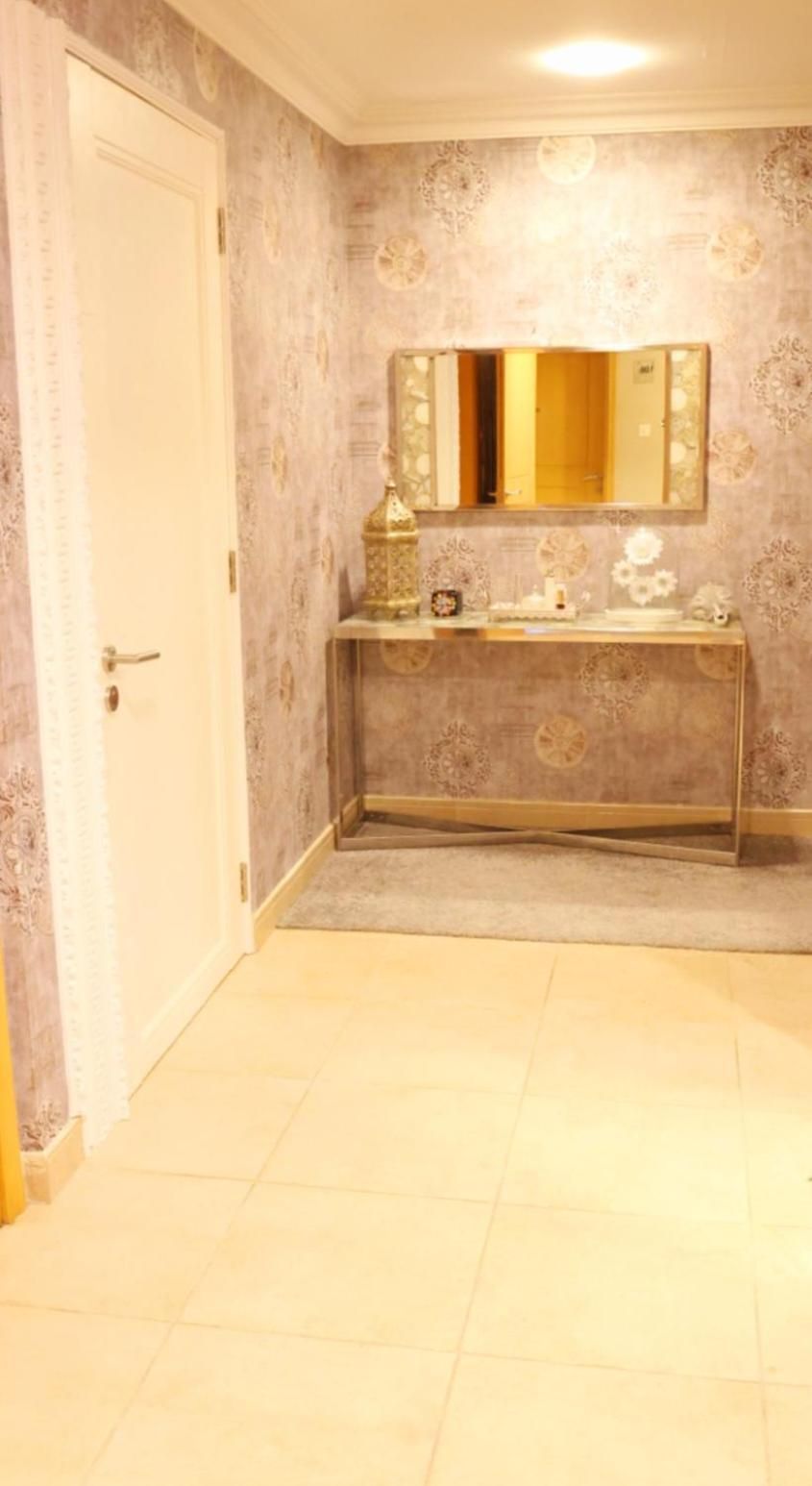 Luxury Apartment by oima leasing property