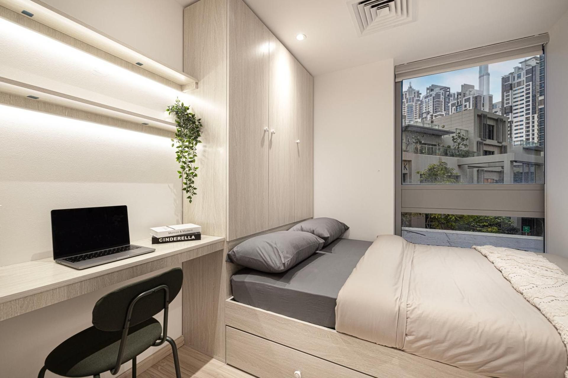 Queen Room